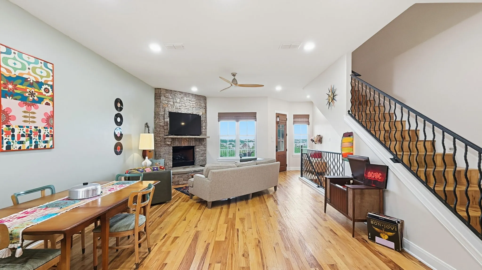 Single Family Residence For Sale in Palo Pinto County , 1029 Chapel Ridge Road, Graford, Texas 76449, 3 Bedroom, 4 Bathroom, 1 Garage spaces, 1,941 Sqft, built in 2011, mls#21297147, Real Estate Agent in Graford, Homes For Sale in Palo Pinto county, Homes For Sale in Graford, Realtor in Graford Texas, Real Estate Brokerage Independent Realty Texas, Luminita Cordes Realtor