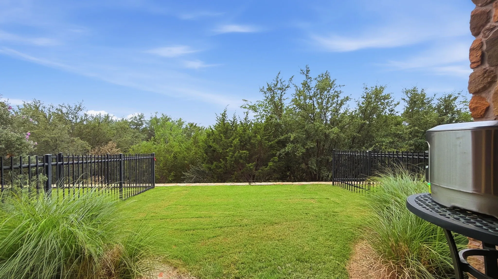 Single Family Residence For Sale in Palo Pinto County , 1029 Chapel Ridge Road, Graford, Texas 76449, 3 Bedroom, 4 Bathroom, 1 Garage spaces, 1,941 Sqft, built in 2011, mls#21297147, Real Estate Agent in Graford, Homes For Sale in Palo Pinto county, Homes For Sale in Graford, Realtor in Graford Texas, Real Estate Brokerage Independent Realty Texas, Luminita Cordes Realtor