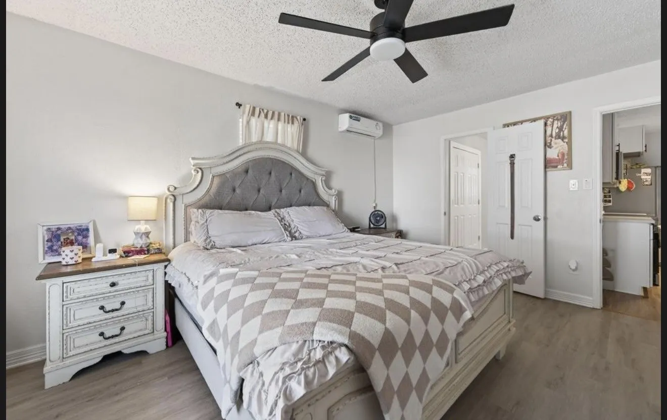 Single Family Residence For Sale in Kaufman County , 11474 Fm 3094, Scurry, Texas 75158, 3 Bedroom, 2 Bathroom, 2 Garage spaces, 1,560 Sqft, built in 1998, mls#21301822, Real Estate Agent in Scurry, Homes For Sale in Kaufman county, Homes For Sale in Scurry, Realtor in Scurry Texas, Real Estate Brokerage Independent Realty Texas, Luminita Cordes Realtor