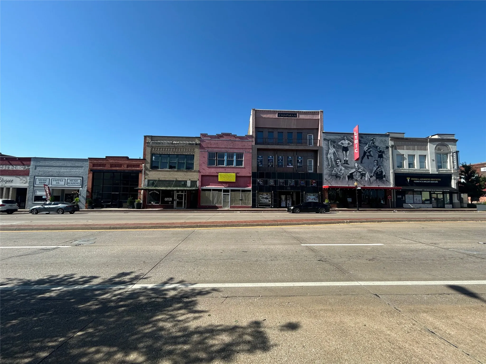 Retail For Sale in Kaufman County , 111 W Moore Avenue, Terrell, Texas 75160, 0, 0, Garage spaces, 0 Sqft, built in 1885, mls#21302942, Real Estate Agent in Terrell, Homes For Sale in Kaufman county, Homes For Sale in Terrell, Realtor in Terrell Texas, Real Estate Brokerage Independent Realty Texas, Luminita Cordes Realtor