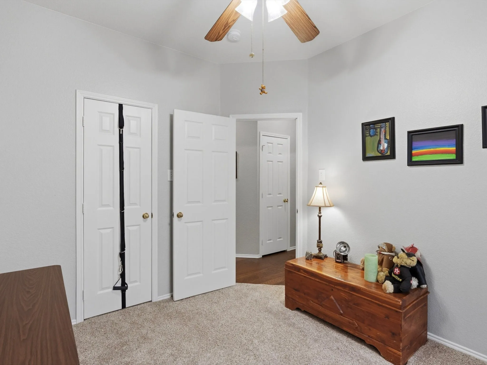 Single Family Residence For Sale in Collin County , 7317 Stone Hearth Drive, Frisco, Texas 75035, 3 Bedroom, 2 Bathroom, 2 Garage spaces, 1,904 Sqft, built in 1998, mls#21302961, Real Estate Agent in Frisco, Homes For Sale in Collin county, Homes For Sale in Frisco, Realtor in Frisco Texas, Real Estate Brokerage Independent Realty Texas, Luminita Cordes Realtor