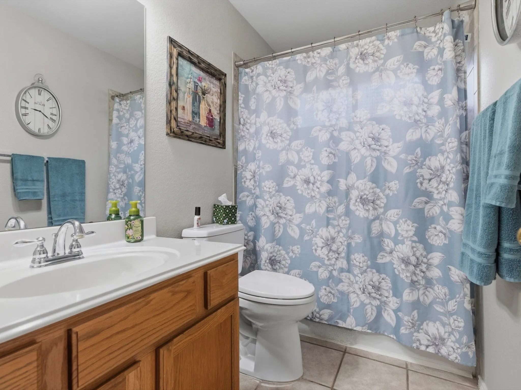 Single Family Residence For Sale in Collin County , 7317 Stone Hearth Drive, Frisco, Texas 75035, 3 Bedroom, 2 Bathroom, 2 Garage spaces, 1,904 Sqft, built in 1998, mls#21302961, Real Estate Agent in Frisco, Homes For Sale in Collin county, Homes For Sale in Frisco, Realtor in Frisco Texas, Real Estate Brokerage Independent Realty Texas, Luminita Cordes Realtor