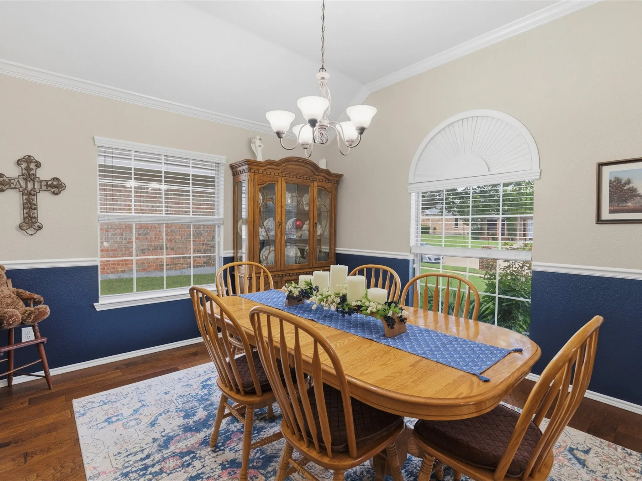 Single Family Residence For Sale in Collin County , 7317 Stone Hearth Drive, Frisco, Texas 75035, 3 Bedroom, 2 Bathroom, 2 Garage spaces, 1,904 Sqft, built in 1998, mls#21302961, Real Estate Agent in Frisco, Homes For Sale in Collin county, Homes For Sale in Frisco, Realtor in Frisco Texas, Real Estate Brokerage Independent Realty Texas, Luminita Cordes Realtor