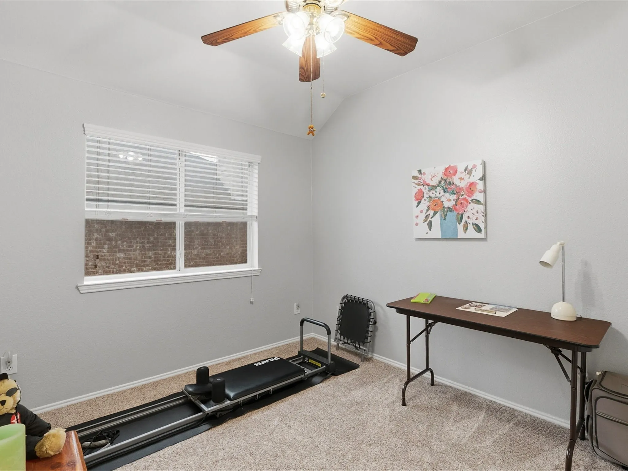 Single Family Residence For Sale in Collin County , 7317 Stone Hearth Drive, Frisco, Texas 75035, 3 Bedroom, 2 Bathroom, 2 Garage spaces, 1,904 Sqft, built in 1998, mls#21302961, Real Estate Agent in Frisco, Homes For Sale in Collin county, Homes For Sale in Frisco, Realtor in Frisco Texas, Real Estate Brokerage Independent Realty Texas, Luminita Cordes Realtor