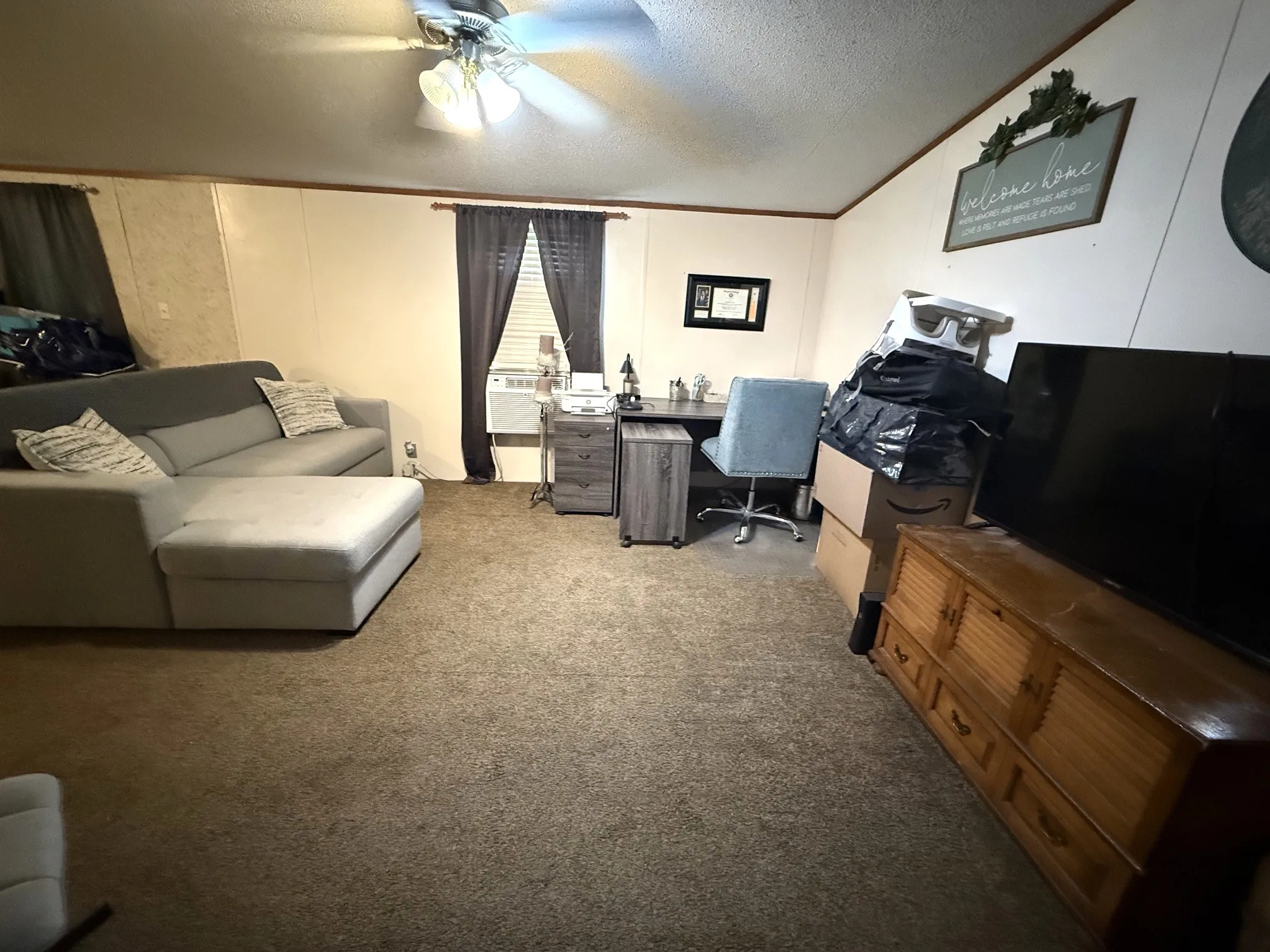 Mobile Home For Sale in Grayson County , 1140 One Mile Lane, Bells, Texas 75414, 3 Bedroom, 2 Bathroom, Garage spaces, 1,216 Sqft, built in 2008, mls#21301889, Real Estate Agent in Bells, Homes For Sale in Grayson county, Homes For Sale in Bells, Realtor in Bells Texas, Real Estate Brokerage Independent Realty Texas, Luminita Cordes Realtor