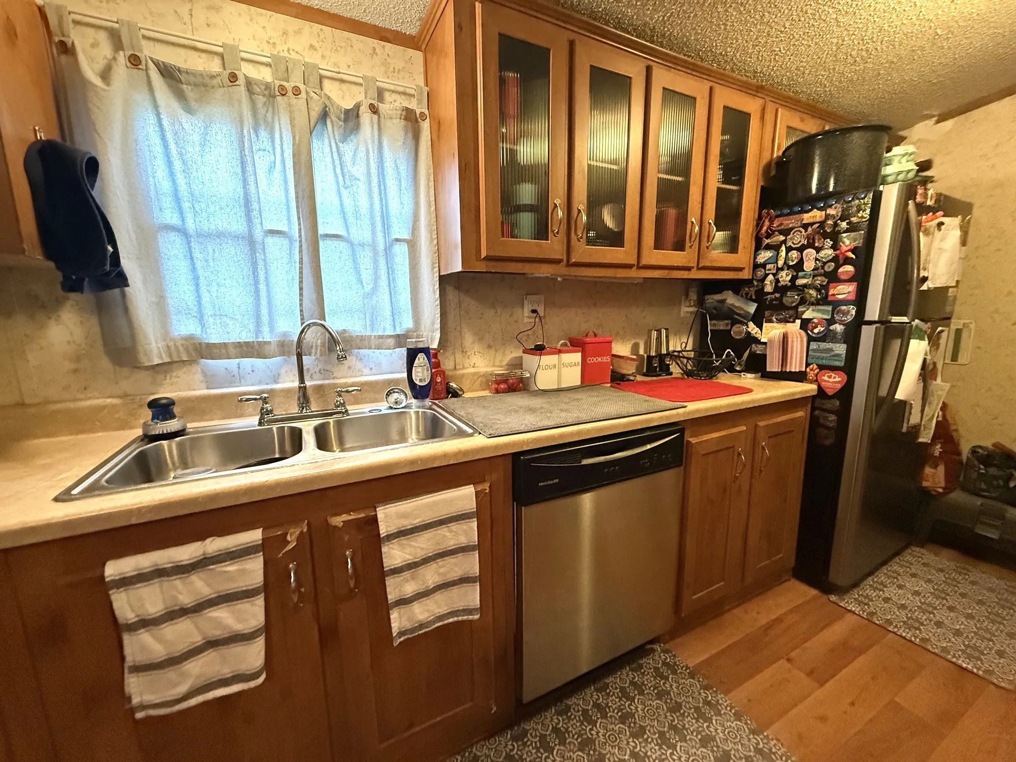 Mobile Home For Sale in Grayson County , 1140 One Mile Lane, Bells, Texas 75414, 3 Bedroom, 2 Bathroom, Garage spaces, 1,216 Sqft, built in 2008, mls#21301889, Real Estate Agent in Bells, Homes For Sale in Grayson county, Homes For Sale in Bells, Realtor in Bells Texas, Real Estate Brokerage Independent Realty Texas, Luminita Cordes Realtor