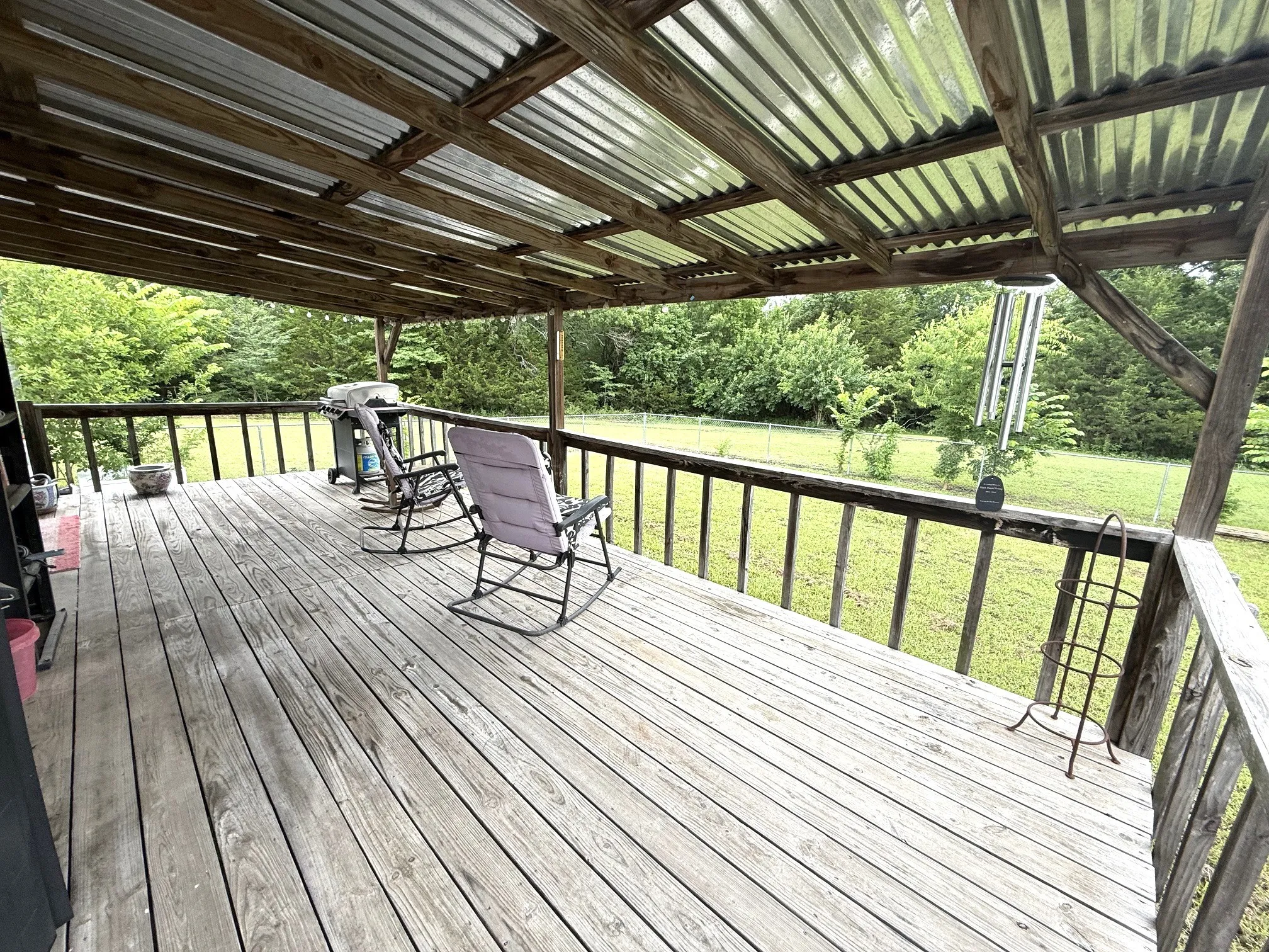 Mobile Home For Sale in Grayson County , 1140 One Mile Lane, Bells, Texas 75414, 3 Bedroom, 2 Bathroom, Garage spaces, 1,216 Sqft, built in 2008, mls#21301889, Real Estate Agent in Bells, Homes For Sale in Grayson county, Homes For Sale in Bells, Realtor in Bells Texas, Real Estate Brokerage Independent Realty Texas, Luminita Cordes Realtor