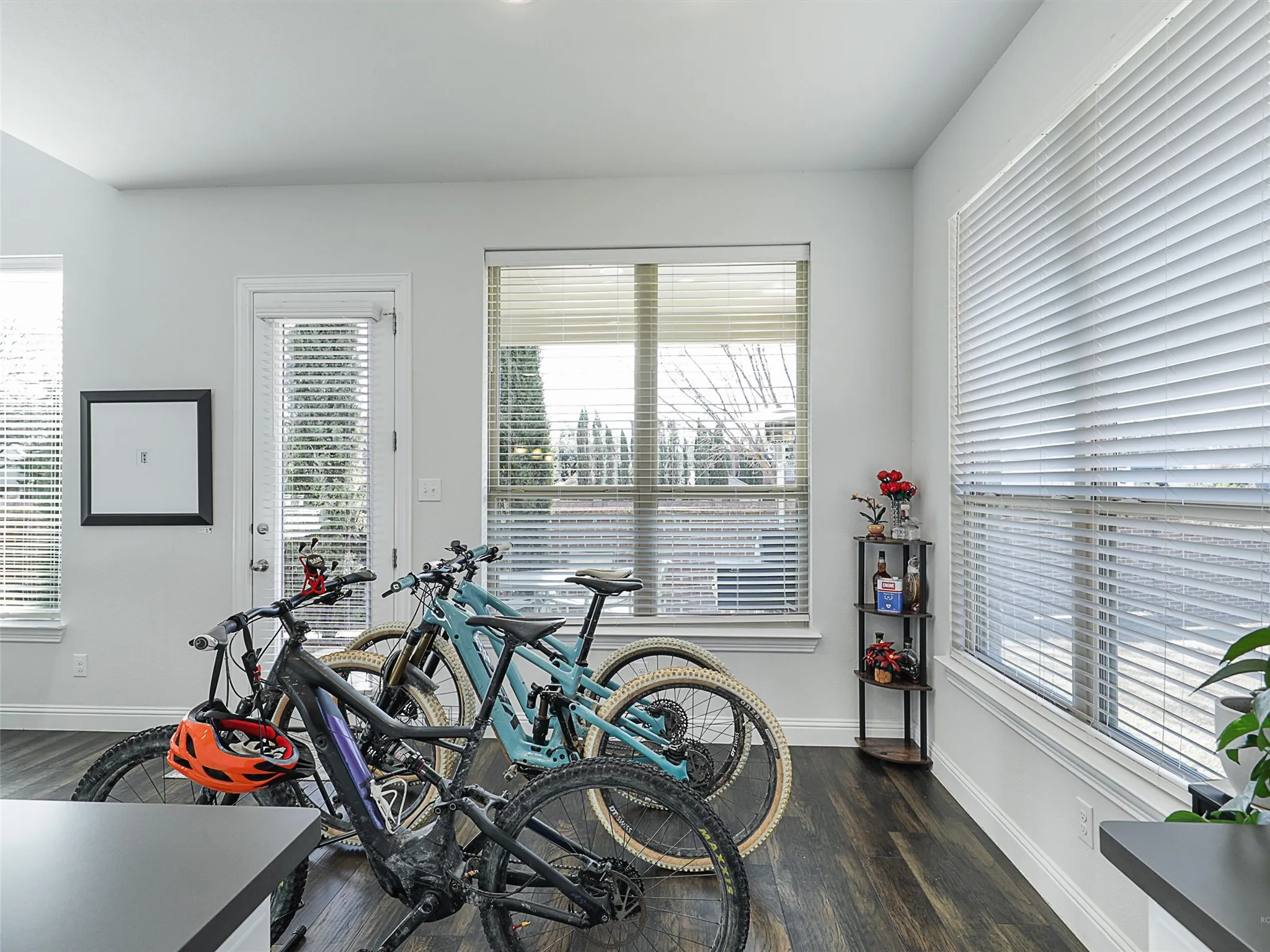 Single Family Residence For Rent in Collin County , 1820 Amazon Drive, Plano, Texas 75075, 6 Bedroom, 4 Bathroom, 3 Garage spaces, 4,030 Sqft, built in 2019, mls#21301590, Real Estate Agent in Plano, Homes For Rent in Collin county, Homes For Rent in Plano, Realtor in Plano Texas, Real Estate Brokerage Independent Realty Texas, Luminita Cordes Realtor
