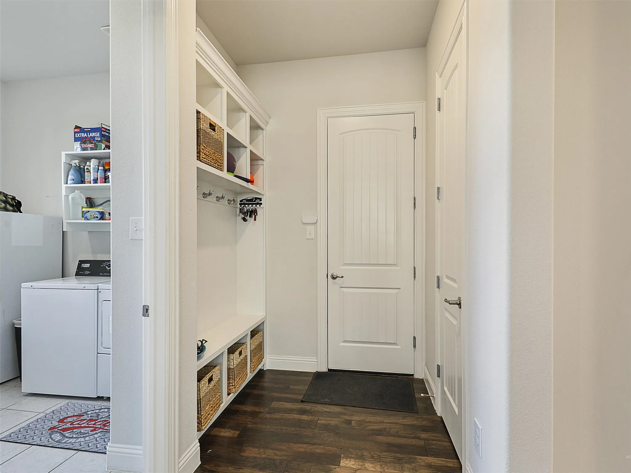 Single Family Residence For Rent in Collin County , 1820 Amazon Drive, Plano, Texas 75075, 6 Bedroom, 4 Bathroom, 3 Garage spaces, 4,030 Sqft, built in 2019, mls#21301590, Real Estate Agent in Plano, Homes For Rent in Collin county, Homes For Rent in Plano, Realtor in Plano Texas, Real Estate Brokerage Independent Realty Texas, Luminita Cordes Realtor