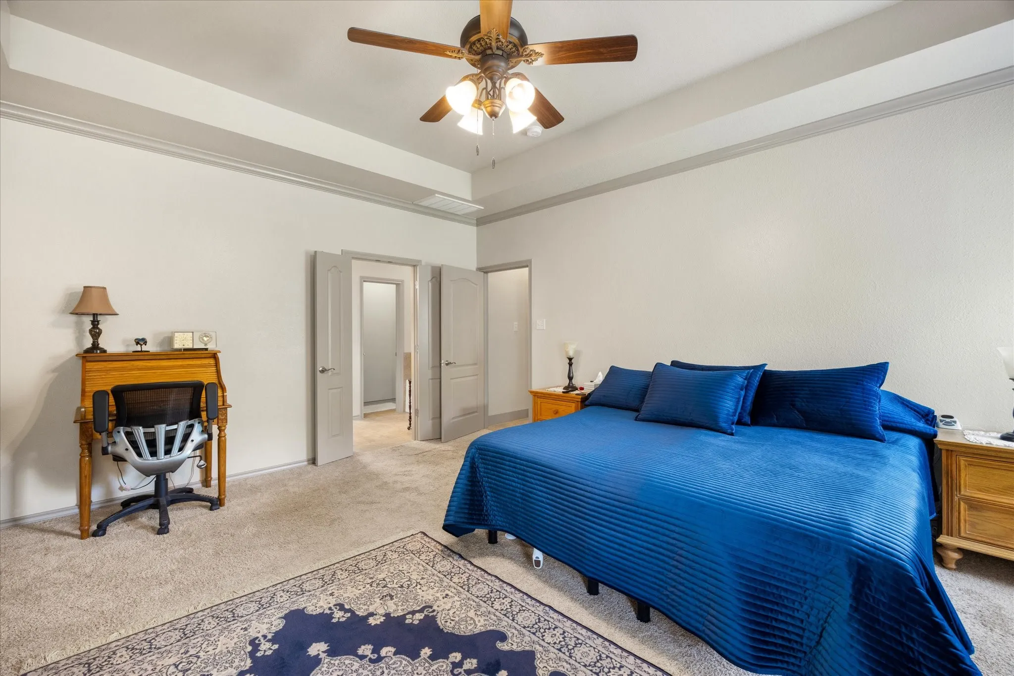 Single Family Residence For Sale in Johnson County , 340 Canadian Lane, Burleson, Texas 76028, 5 Bedroom, 3 Bathroom, 3 Garage spaces, 2,586 Sqft, built in 2014, mls#21294762, Real Estate Agent in Burleson, Homes For Sale in Johnson county, Homes For Sale in Burleson, Realtor in Burleson Texas, Real Estate Brokerage Independent Realty Texas, Luminita Cordes Realtor