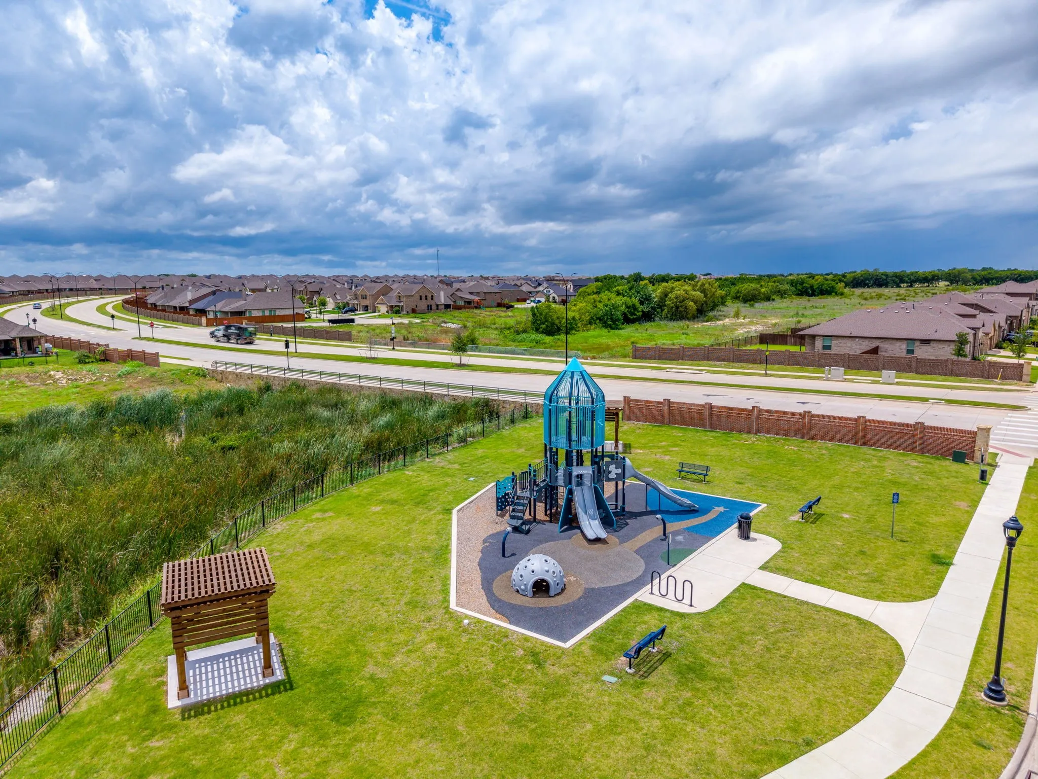 Single Family Residence For Sale in Tarrant County , 14124 Cassiopeia Drive, Haslet, Texas 76052, 4 Bedroom, 4 Bathroom, 3 Garage spaces, 3,406 Sqft, built in 2022, mls#21302527, Real Estate Agent in Haslet, Homes For Sale in Tarrant county, Homes For Sale in Haslet, Realtor in Haslet Texas, Real Estate Brokerage Independent Realty Texas, Luminita Cordes Realtor