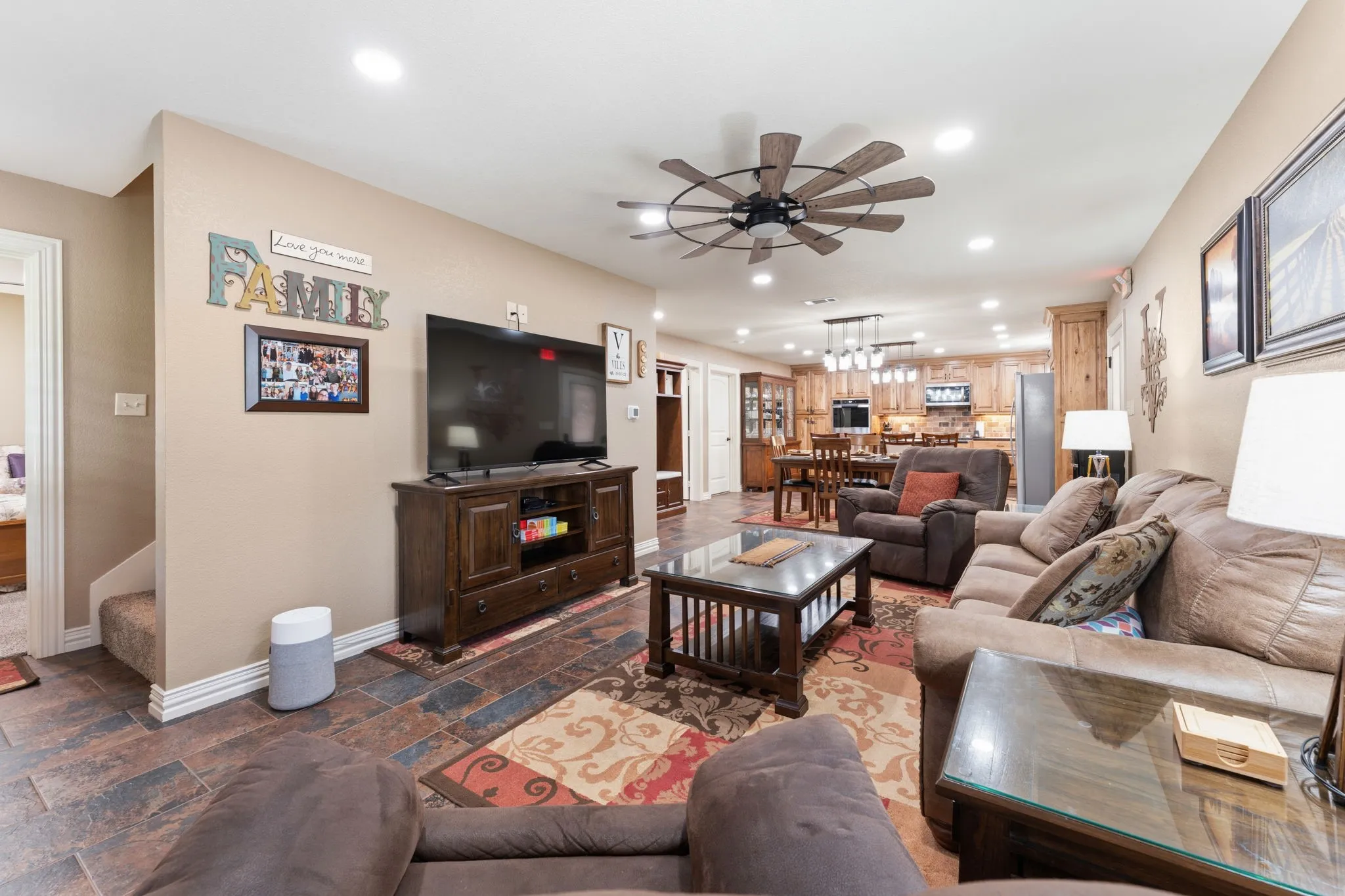 Single Family Residence For Sale in Wood County , 8910 Fm 779, Alba, Texas 75410, 4 Bedroom, 2 Bathroom, 2 Garage spaces, 2,472 Sqft, built in 2023, mls#21300166, Real Estate Agent in Alba, Homes For Sale in Wood county, Homes For Sale in Alba, Realtor in Alba Texas, Real Estate Brokerage Independent Realty Texas, Luminita Cordes Realtor