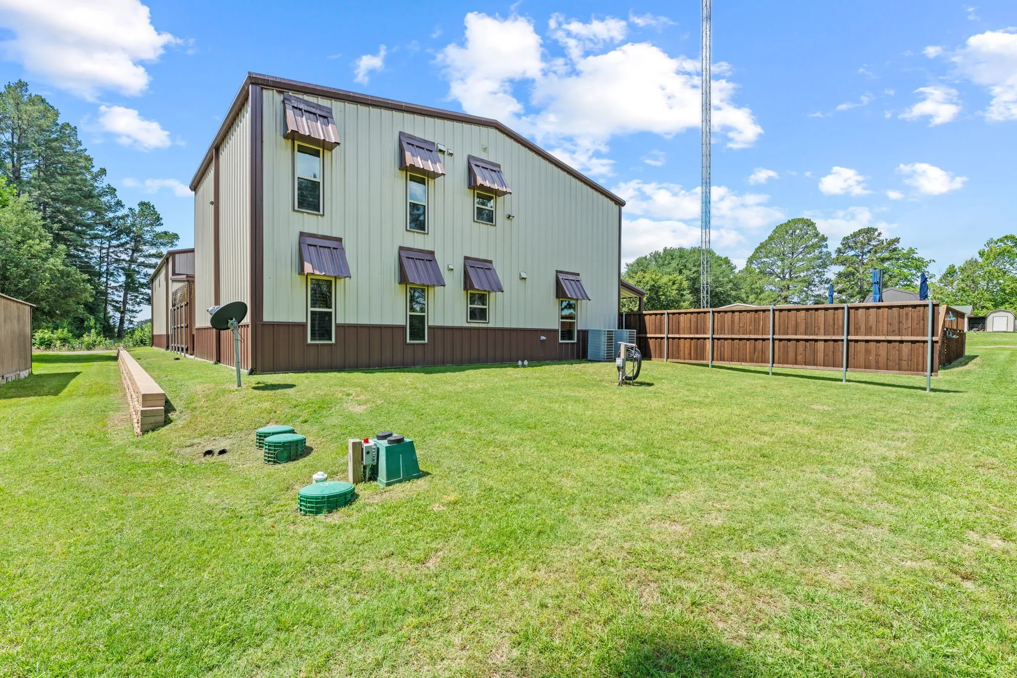 Single Family Residence For Sale in Wood County , 8910 Fm 779, Alba, Texas 75410, 4 Bedroom, 2 Bathroom, 2 Garage spaces, 2,472 Sqft, built in 2023, mls#21300166, Real Estate Agent in Alba, Homes For Sale in Wood county, Homes For Sale in Alba, Realtor in Alba Texas, Real Estate Brokerage Independent Realty Texas, Luminita Cordes Realtor