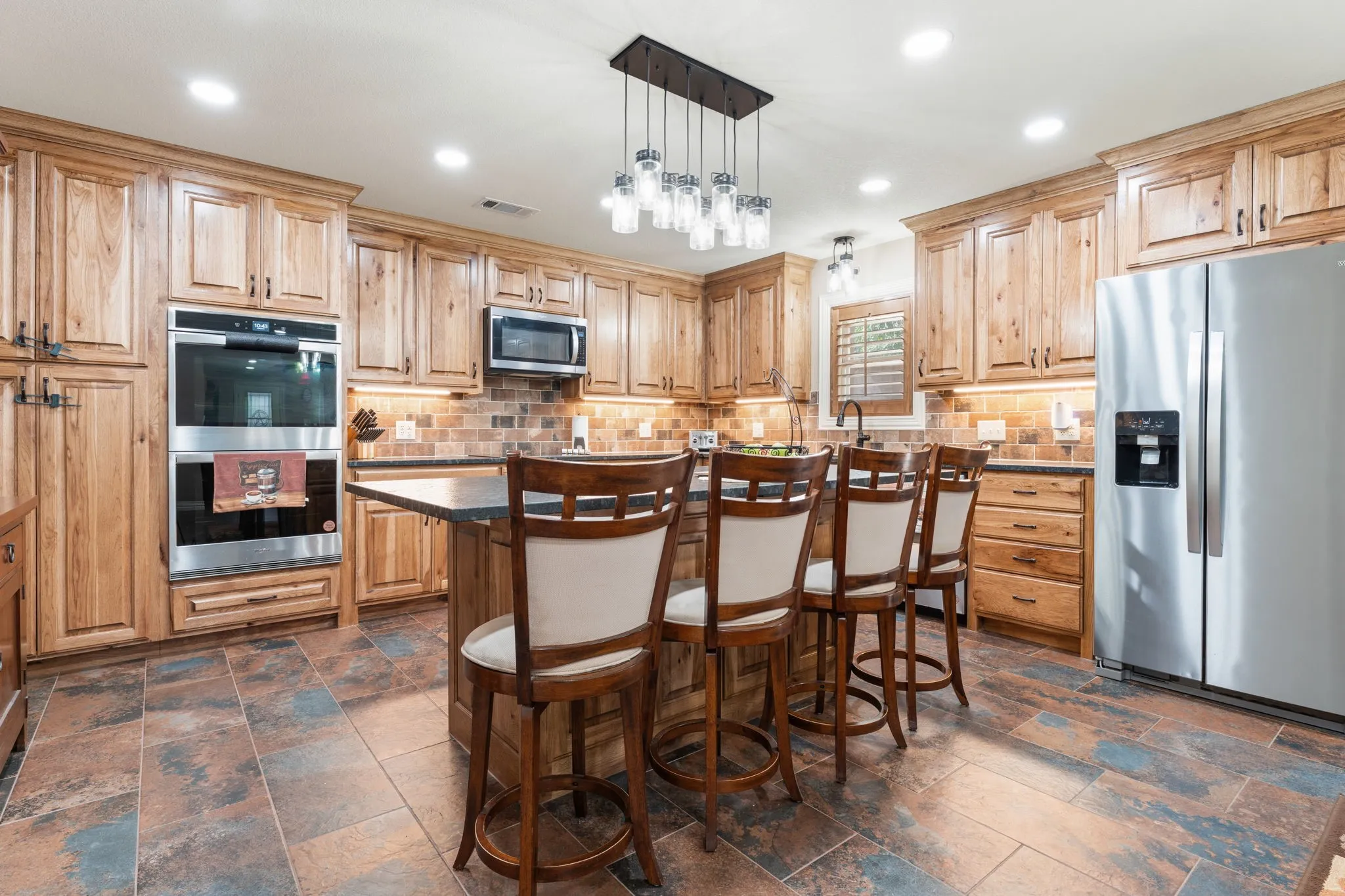 Single Family Residence For Sale in Wood County , 8910 Fm 779, Alba, Texas 75410, 4 Bedroom, 2 Bathroom, 2 Garage spaces, 2,472 Sqft, built in 2023, mls#21300166, Real Estate Agent in Alba, Homes For Sale in Wood county, Homes For Sale in Alba, Realtor in Alba Texas, Real Estate Brokerage Independent Realty Texas, Luminita Cordes Realtor