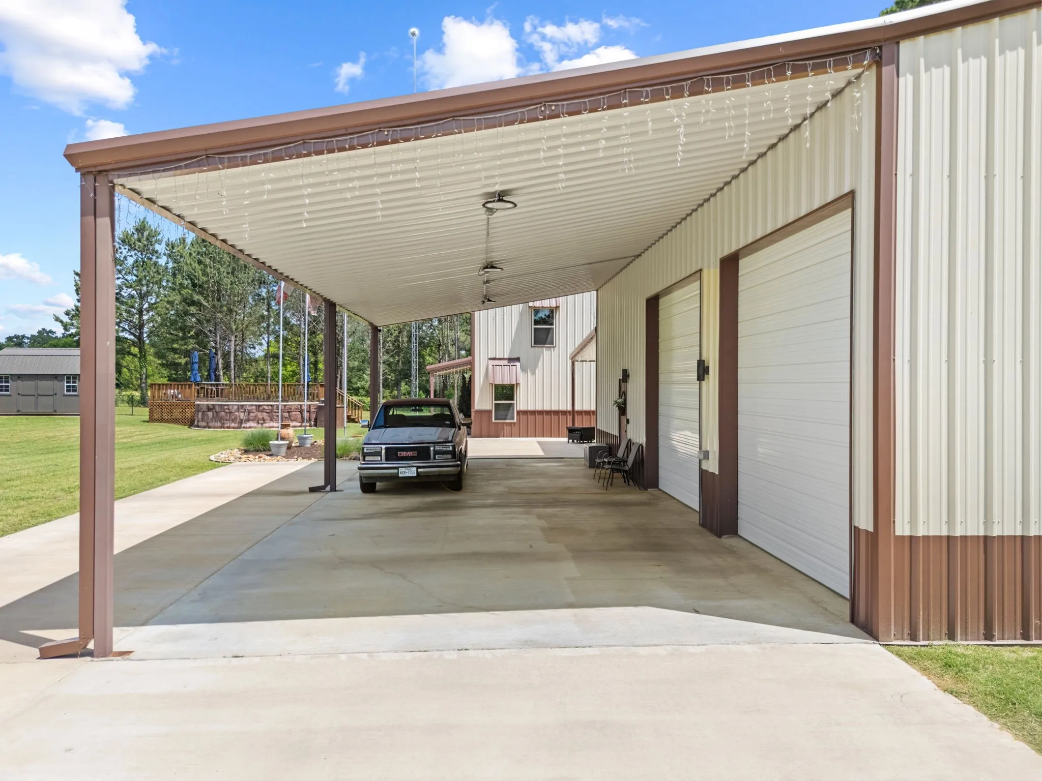 Single Family Residence For Sale in Wood County , 8910 Fm 779, Alba, Texas 75410, 4 Bedroom, 2 Bathroom, 2 Garage spaces, 2,472 Sqft, built in 2023, mls#21300166, Real Estate Agent in Alba, Homes For Sale in Wood county, Homes For Sale in Alba, Realtor in Alba Texas, Real Estate Brokerage Independent Realty Texas, Luminita Cordes Realtor