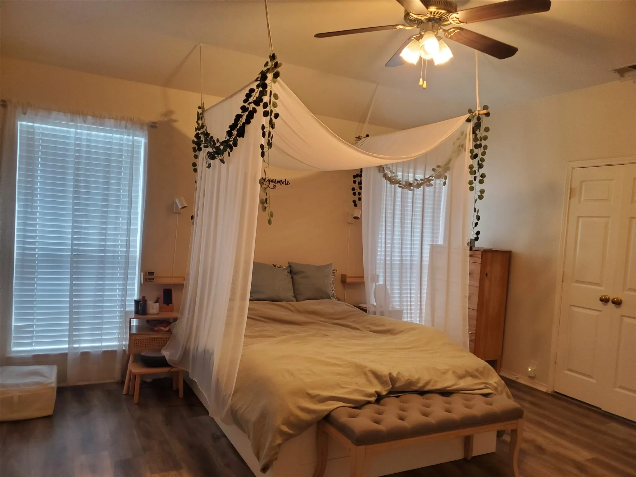Single Family Residence For Rent in Collin County , 2913 Rush Creek Road, Mc Kinney, Texas 75072, 3 Bedroom, 2 Bathroom, 2 Garage spaces, 1,890 Sqft, built in 1999, mls#21301878, Real Estate Agent in Mc Kinney, Homes For Rent in Collin county, Homes For Rent in Mc Kinney, Realtor in Mc Kinney Texas, Real Estate Brokerage Independent Realty Texas, Luminita Cordes Realtor
