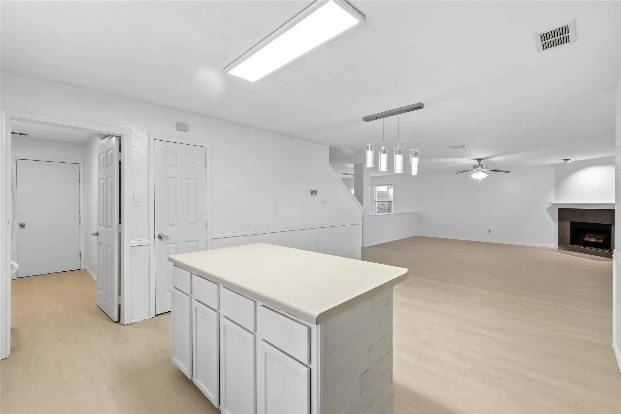 Single Family Residence For Rent in Collin County , 417 Niagara Falls Drive, Anna, Texas 75409, 5 Bedroom, 4 Bathroom, 2 Garage spaces, 3,138 Sqft, built in 2004, mls#21302476, Real Estate Agent in Anna, Homes For Rent in Collin county, Homes For Rent in Anna, Realtor in Anna Texas, Real Estate Brokerage Independent Realty Texas, Luminita Cordes Realtor