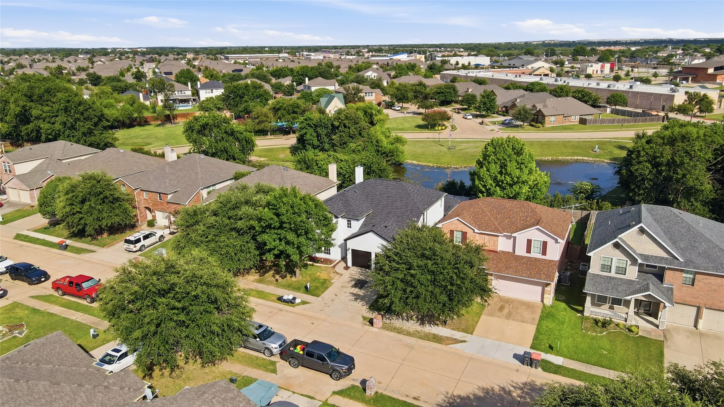 Single Family Residence For Rent in Collin County , 417 Niagara Falls Drive, Anna, Texas 75409, 5 Bedroom, 4 Bathroom, 2 Garage spaces, 3,138 Sqft, built in 2004, mls#21302476, Real Estate Agent in Anna, Homes For Rent in Collin county, Homes For Rent in Anna, Realtor in Anna Texas, Real Estate Brokerage Independent Realty Texas, Luminita Cordes Realtor