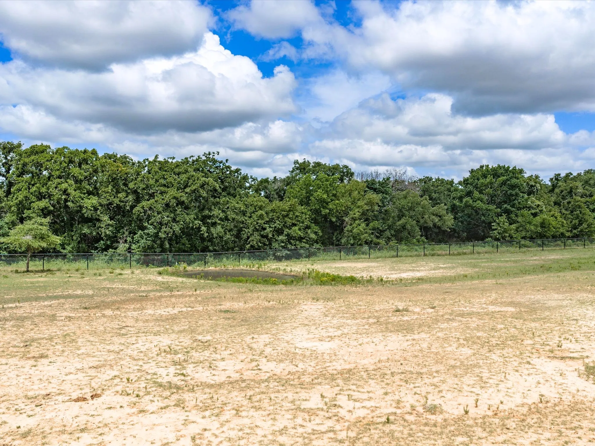 Mobile Home For Sale in Jack County , 828 Wilson Road, Perrin, Texas 76486, 1 Bedroom, 1 Bathroom, Garage spaces, 380 Sqft, built in 2024, mls#21303001, Real Estate Agent in Perrin, Homes For Sale in Jack county, Homes For Sale in Perrin, Realtor in Perrin Texas, Real Estate Brokerage Independent Realty Texas, Luminita Cordes Realtor