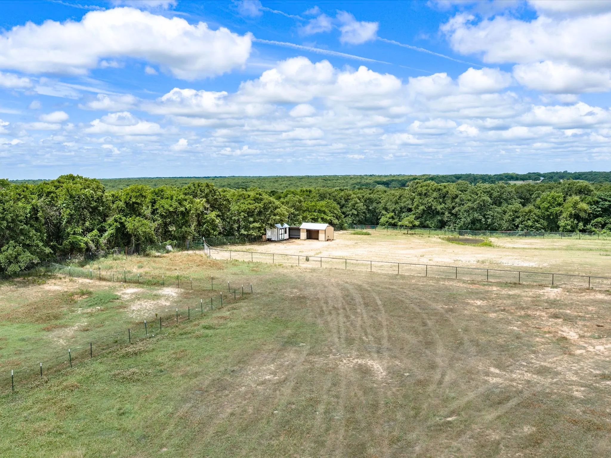 Mobile Home For Sale in Jack County , 828 Wilson Road, Perrin, Texas 76486, 1 Bedroom, 1 Bathroom, Garage spaces, 380 Sqft, built in 2024, mls#21303001, Real Estate Agent in Perrin, Homes For Sale in Jack county, Homes For Sale in Perrin, Realtor in Perrin Texas, Real Estate Brokerage Independent Realty Texas, Luminita Cordes Realtor