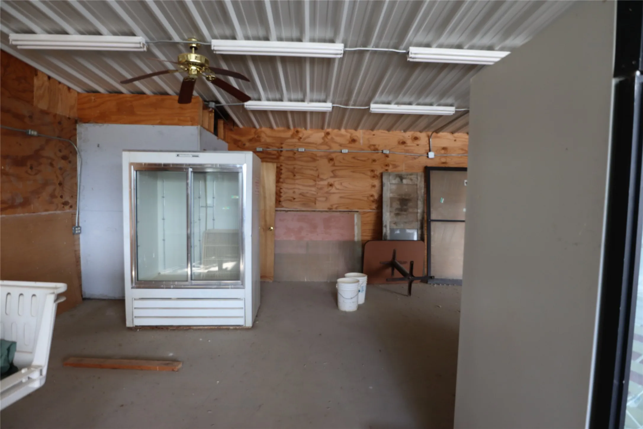 Retail For Sale in Eastland County , 400 W Loop 254, Ranger, Texas 76470, 0, 0, Garage spaces, 0 Sqft, built in 1990, Price $175,000, mls#21303061, Real Estate Agent in Ranger, Homes For Sale in Eastland county, Homes For Sale in Ranger, Realtor in Ranger Texas, Real Estate Brokerage Independent Realty Texas, Luminita Cordes Realtor