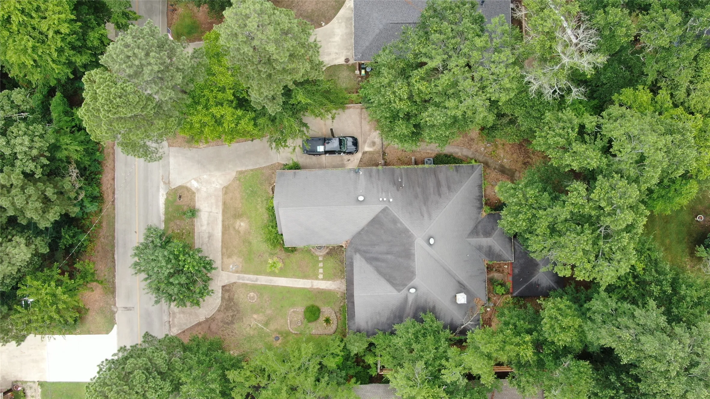 Single Family Residence For Sale in Smith County , 1528 Hideaway Lane W, Hideaway, Texas 75771, 3 Bedroom, 3 Bathroom, 2 Garage spaces, 2,533 Sqft, built in 2009, mls#21303079, Real Estate Agent in Hideaway, Homes For Sale in Smith county, Homes For Sale in Hideaway, Realtor in Hideaway Texas, Real Estate Brokerage Independent Realty Texas, Luminita Cordes Realtor