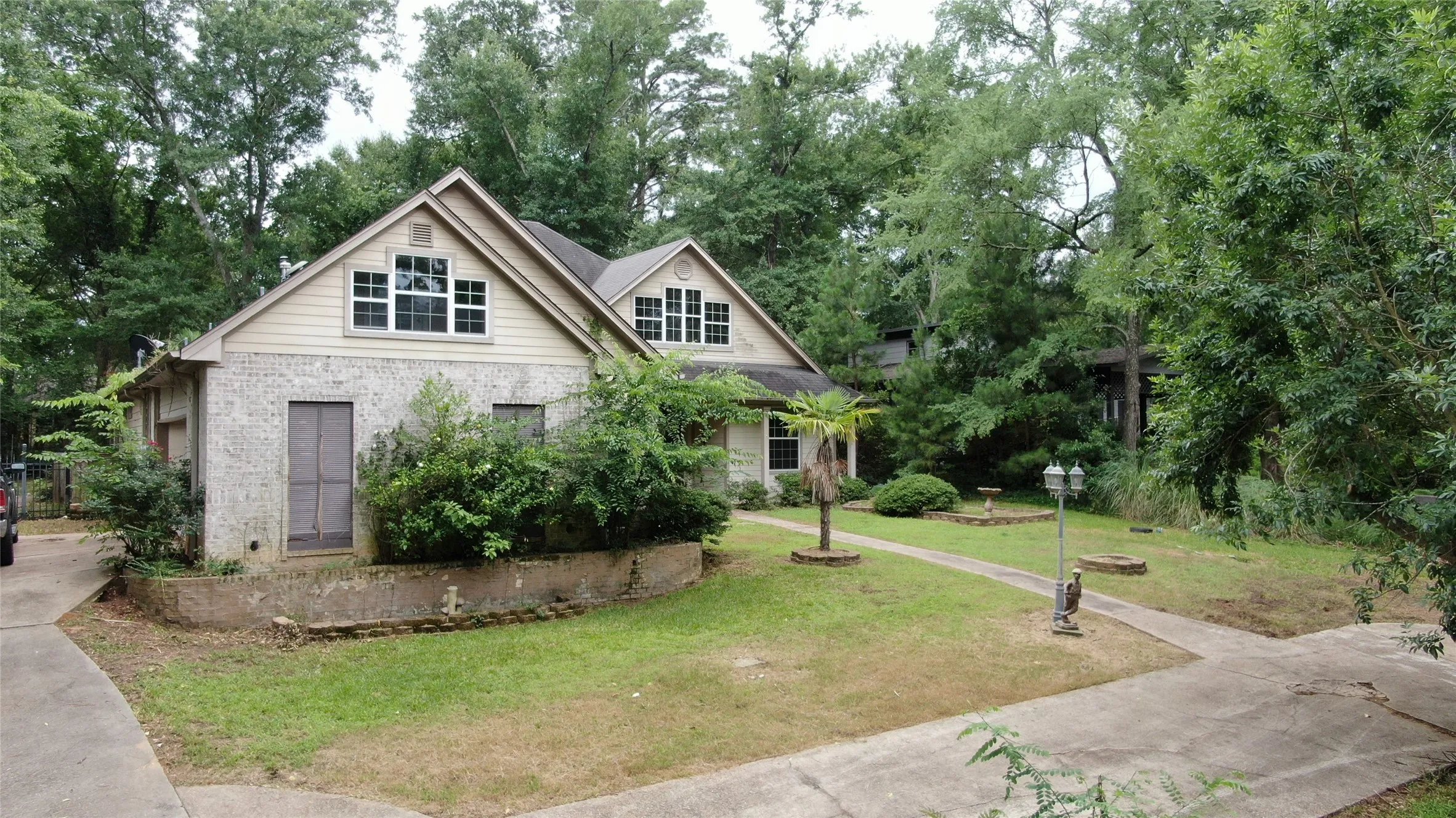 Single Family Residence For Sale in Smith County , 1528 Hideaway Lane W, Hideaway, Texas 75771, 3 Bedroom, 3 Bathroom, 2 Garage spaces, 2,533 Sqft, built in 2009, mls#21303079, Real Estate Agent in Hideaway, Homes For Sale in Smith county, Homes For Sale in Hideaway, Realtor in Hideaway Texas, Real Estate Brokerage Independent Realty Texas, Luminita Cordes Realtor
