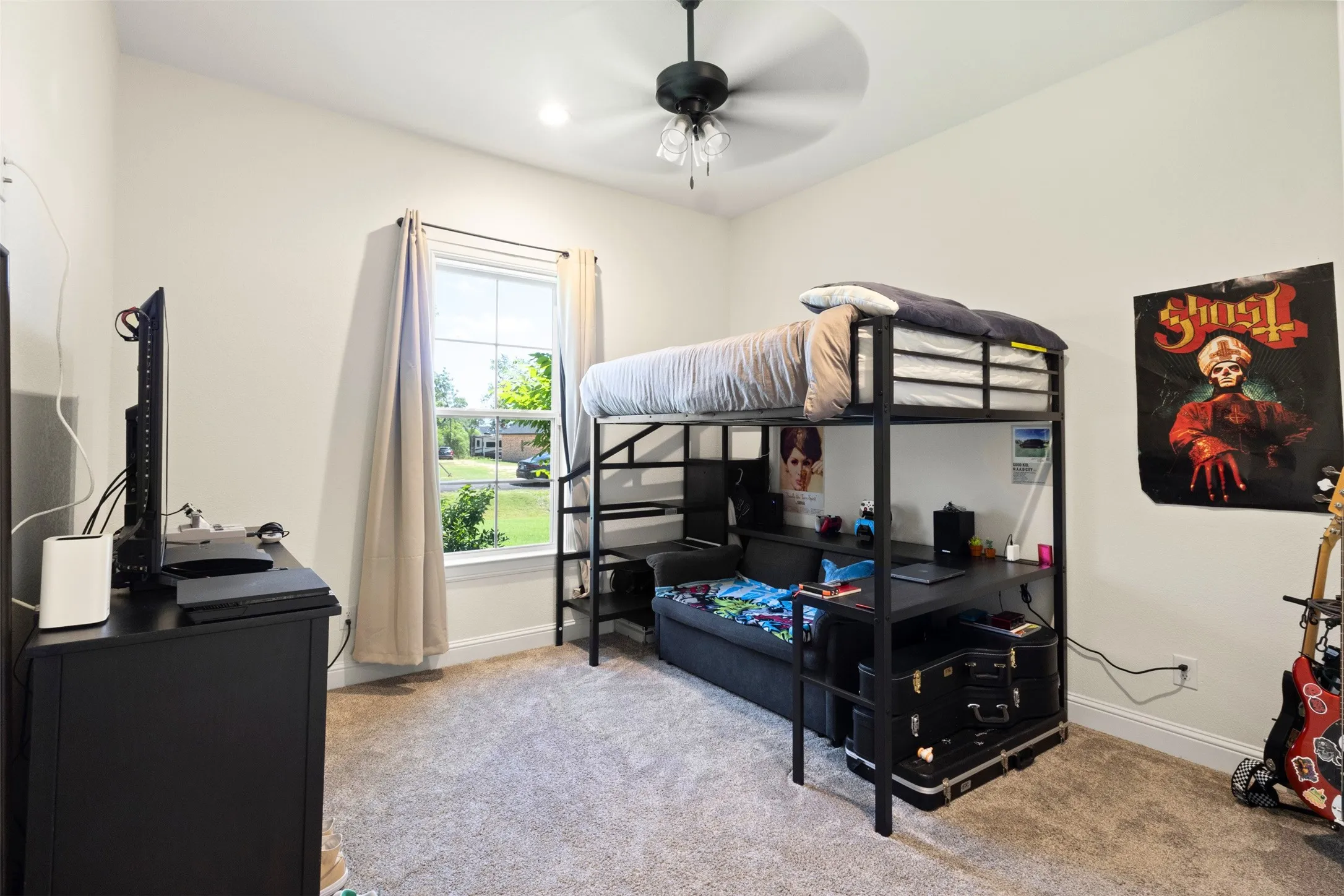 Single Family Residence For Sale in Parker County , 904 Taylor Branch, Springtown, Texas 76082, 3 Bedroom, 3 Bathroom, 3 Garage spaces, 2,296 Sqft, built in 2022, mls#21303078, Real Estate Agent in Springtown, Homes For Sale in Parker county, Homes For Sale in Springtown, Realtor in Springtown Texas, Real Estate Brokerage Independent Realty Texas, Luminita Cordes Realtor