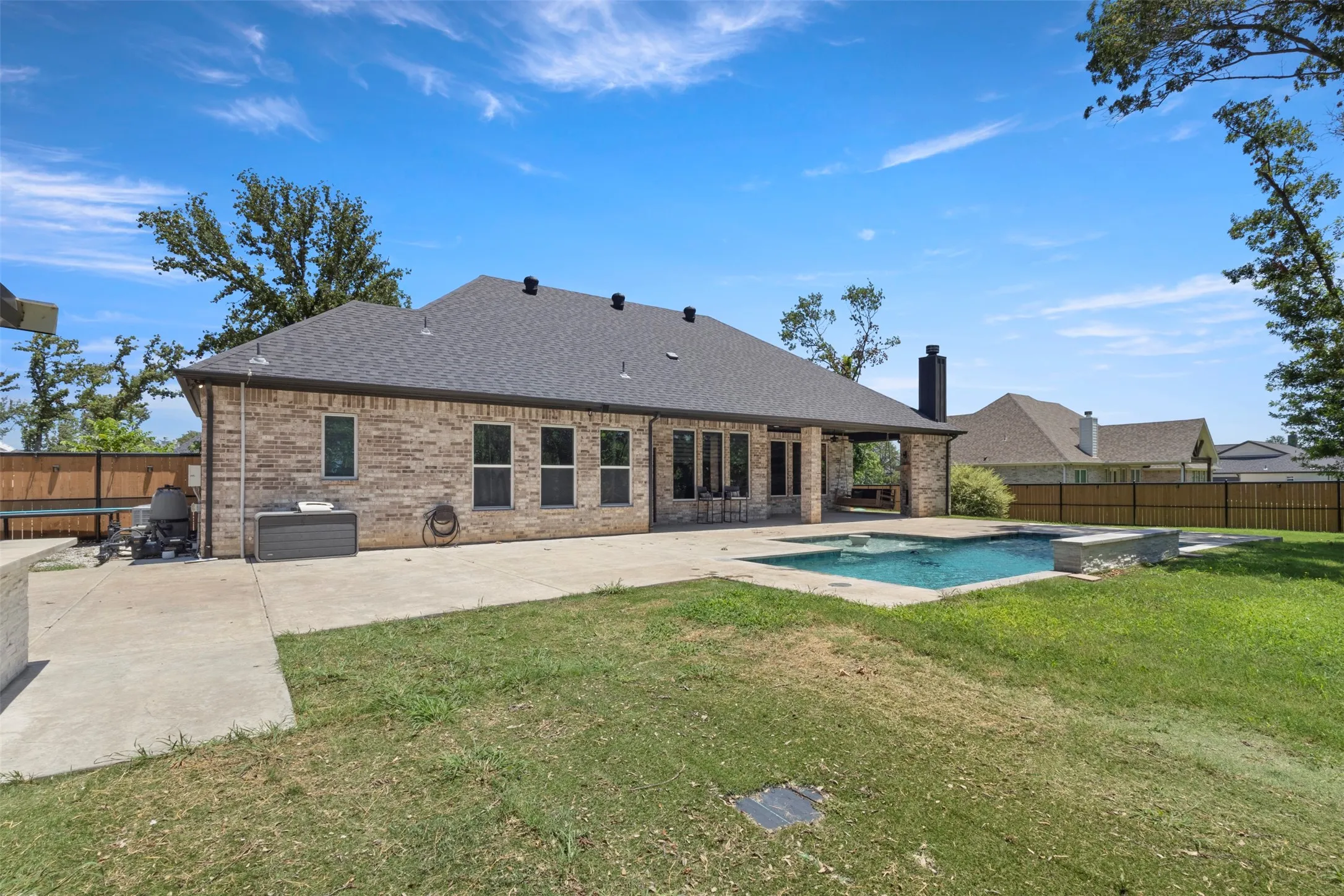 Single Family Residence For Sale in Parker County , 904 Taylor Branch, Springtown, Texas 76082, 3 Bedroom, 3 Bathroom, 3 Garage spaces, 2,296 Sqft, built in 2022, mls#21303078, Real Estate Agent in Springtown, Homes For Sale in Parker county, Homes For Sale in Springtown, Realtor in Springtown Texas, Real Estate Brokerage Independent Realty Texas, Luminita Cordes Realtor