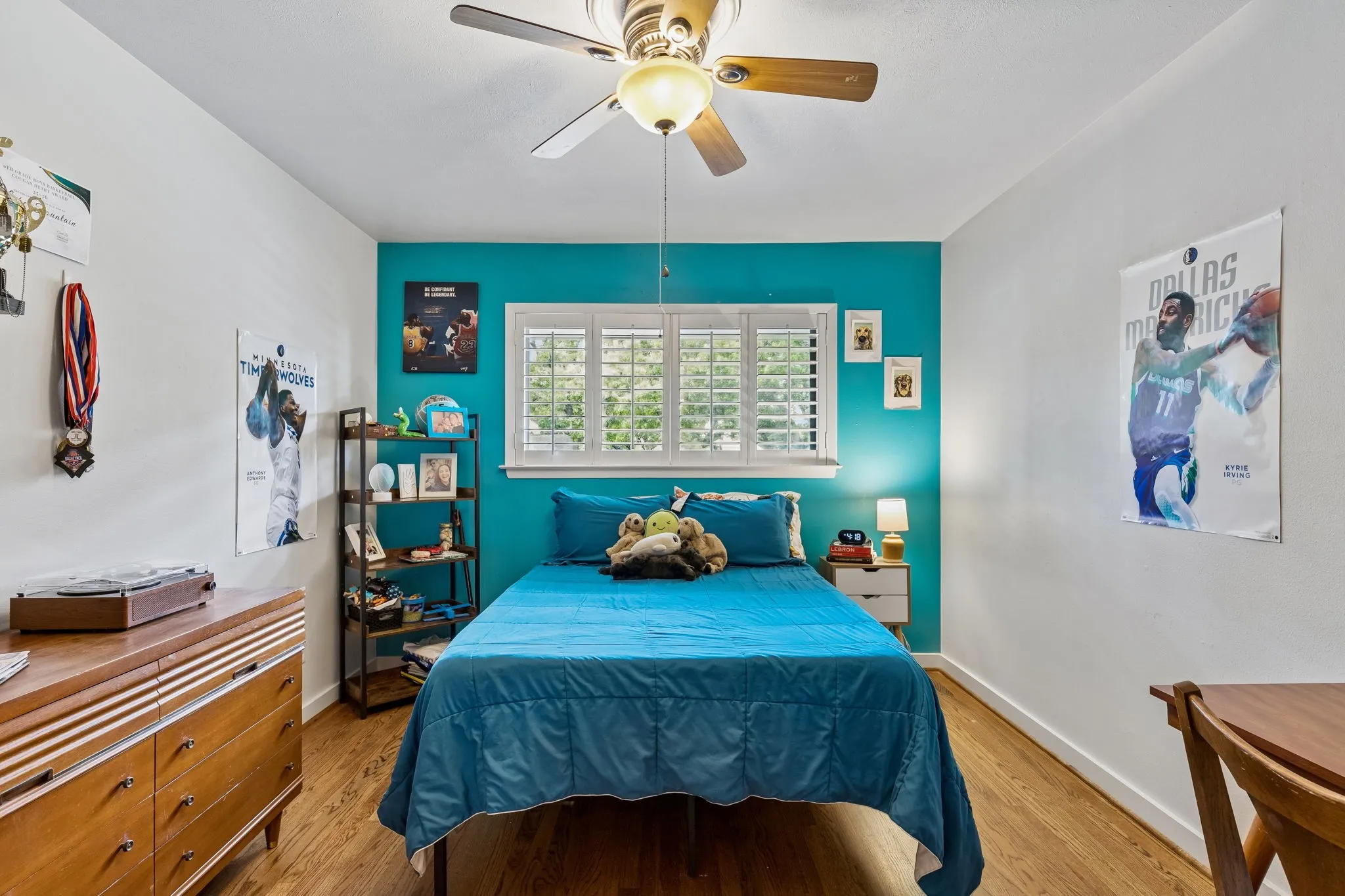 Single Family Residence For Sale in Dallas County , 707 Bondstone Drive, Dallas, Texas 75218, 3 Bedroom, 2 Bathroom, 2 Garage spaces, 2,488 Sqft, built in 1962, mls#21302345, Real Estate Agent in Dallas, Homes For Sale in Dallas county, Homes For Sale in Dallas, Realtor in Dallas Texas, Real Estate Brokerage Independent Realty Texas, Luminita Cordes Realtor