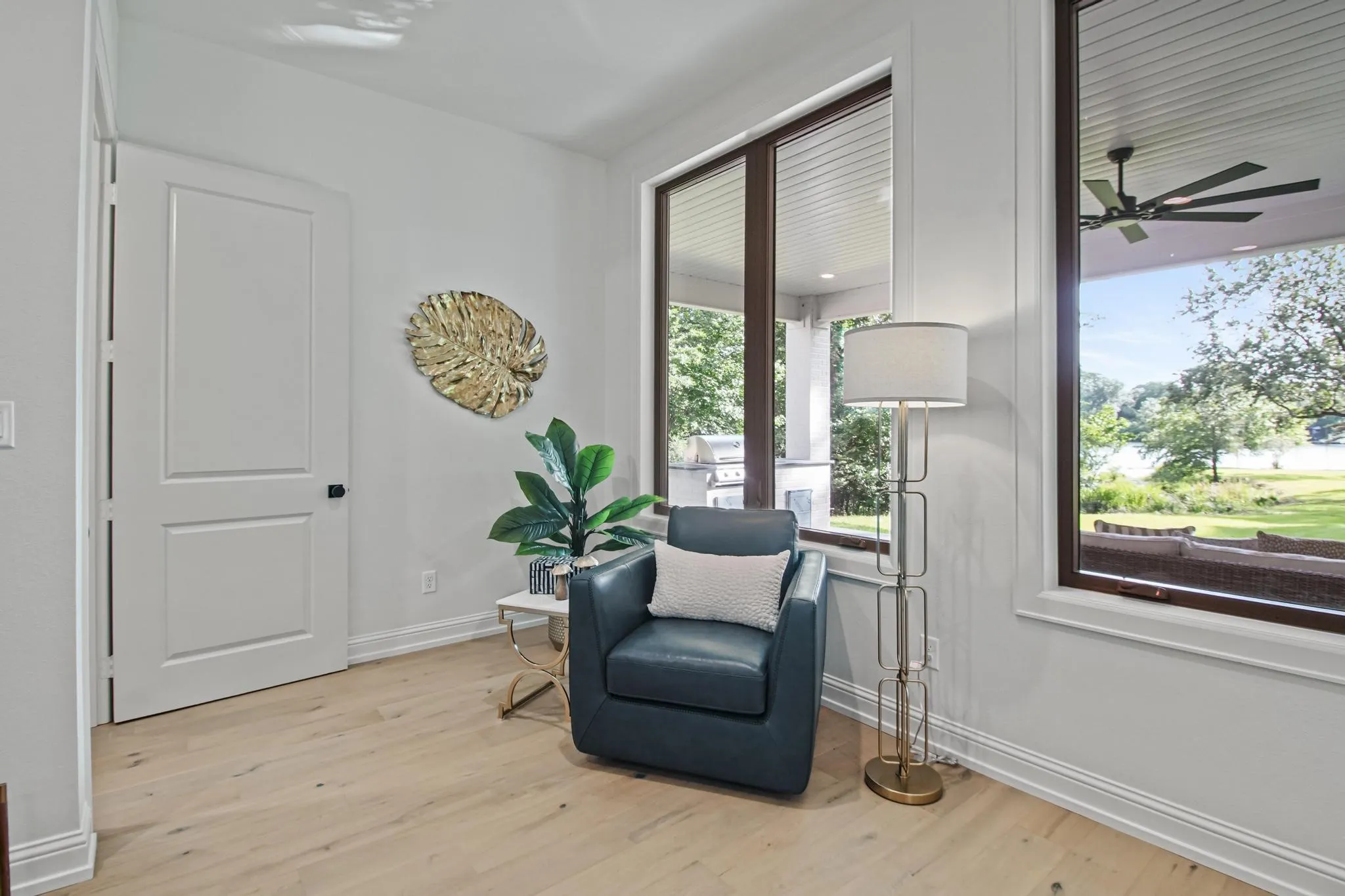 Single Family Residence For Sale in Smith County , 16862 Cardinal Lane, Troup, Texas 75789, 4 Bedroom, 4 Bathroom, 2 Garage spaces, 3,711 Sqft, built in 2010, Price $1,500,000, mls#21303063, Real Estate Agent in Troup, Homes For Sale in Smith county, Homes For Sale in Troup, Realtor in Troup Texas, Real Estate Brokerage Independent Realty Texas, Luminita Cordes Realtor