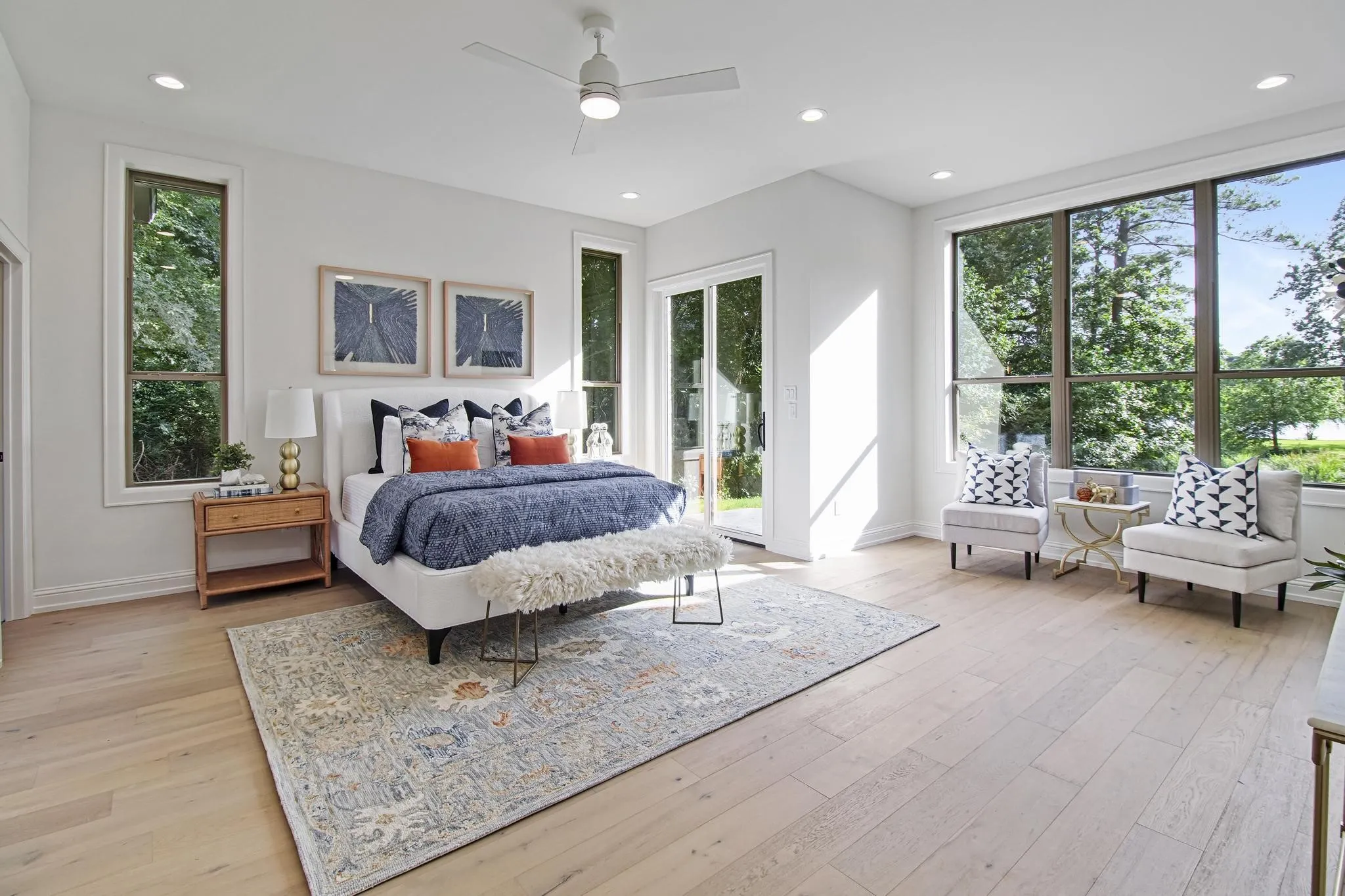 Single Family Residence For Sale in Smith County , 16862 Cardinal Lane, Troup, Texas 75789, 4 Bedroom, 4 Bathroom, 2 Garage spaces, 3,711 Sqft, built in 2010, Price $1,500,000, mls#21303063, Real Estate Agent in Troup, Homes For Sale in Smith county, Homes For Sale in Troup, Realtor in Troup Texas, Real Estate Brokerage Independent Realty Texas, Luminita Cordes Realtor