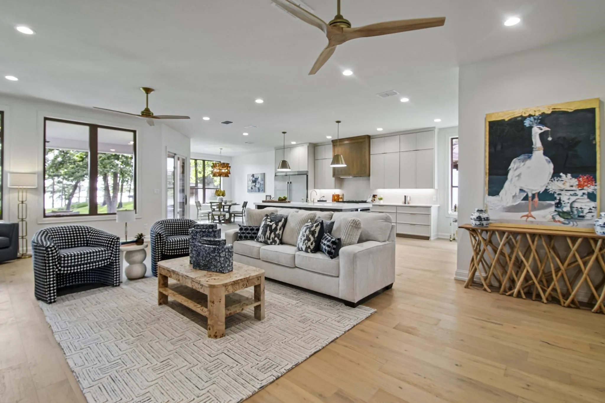 Single Family Residence For Sale in Smith County , 16862 Cardinal Lane, Troup, Texas 75789, 4 Bedroom, 4 Bathroom, 2 Garage spaces, 3,711 Sqft, built in 2010, Price $1,500,000, mls#21303063, Real Estate Agent in Troup, Homes For Sale in Smith county, Homes For Sale in Troup, Realtor in Troup Texas, Real Estate Brokerage Independent Realty Texas, Luminita Cordes Realtor