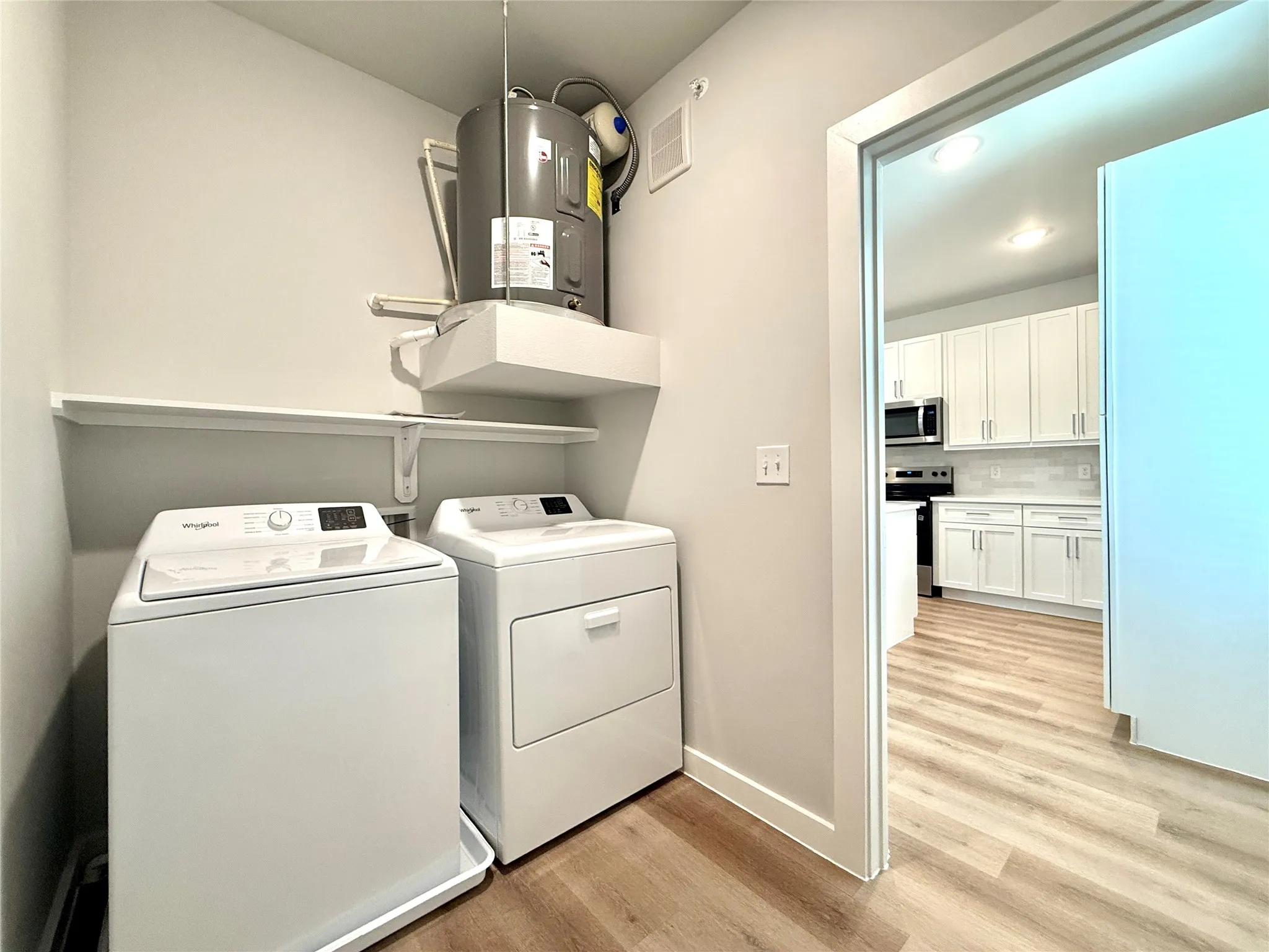 Townhouse For Rent in Tarrant County , 2219 Reserve Way Bldg 17-2219, Mansfield, Texas 76063, 1 Bedroom, 2 Bathroom, 1 Garage spaces, 1,215 Sqft, built in 2026, Price $2,199, mls#21303096, Real Estate Agent in Mansfield, Homes For Rent in Tarrant county, Homes For Rent in Mansfield, Realtor in Mansfield Texas, Real Estate Brokerage Independent Realty Texas, Luminita Cordes Realtor