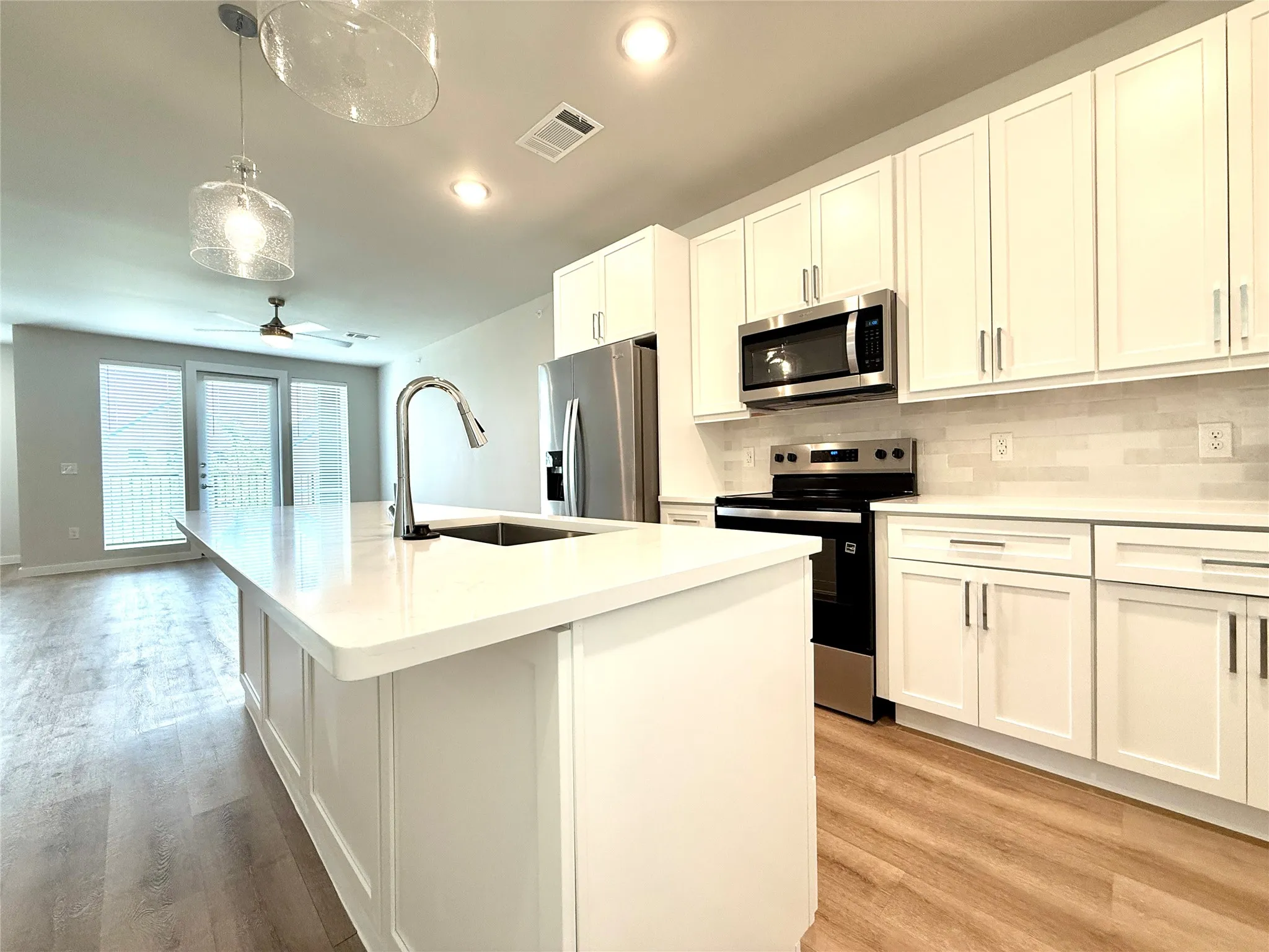 Townhouse For Rent in Tarrant County , 2219 Reserve Way Bldg 17-2219, Mansfield, Texas 76063, 1 Bedroom, 2 Bathroom, 1 Garage spaces, 1,215 Sqft, built in 2026, Price $2,199, mls#21303096, Real Estate Agent in Mansfield, Homes For Rent in Tarrant county, Homes For Rent in Mansfield, Realtor in Mansfield Texas, Real Estate Brokerage Independent Realty Texas, Luminita Cordes Realtor