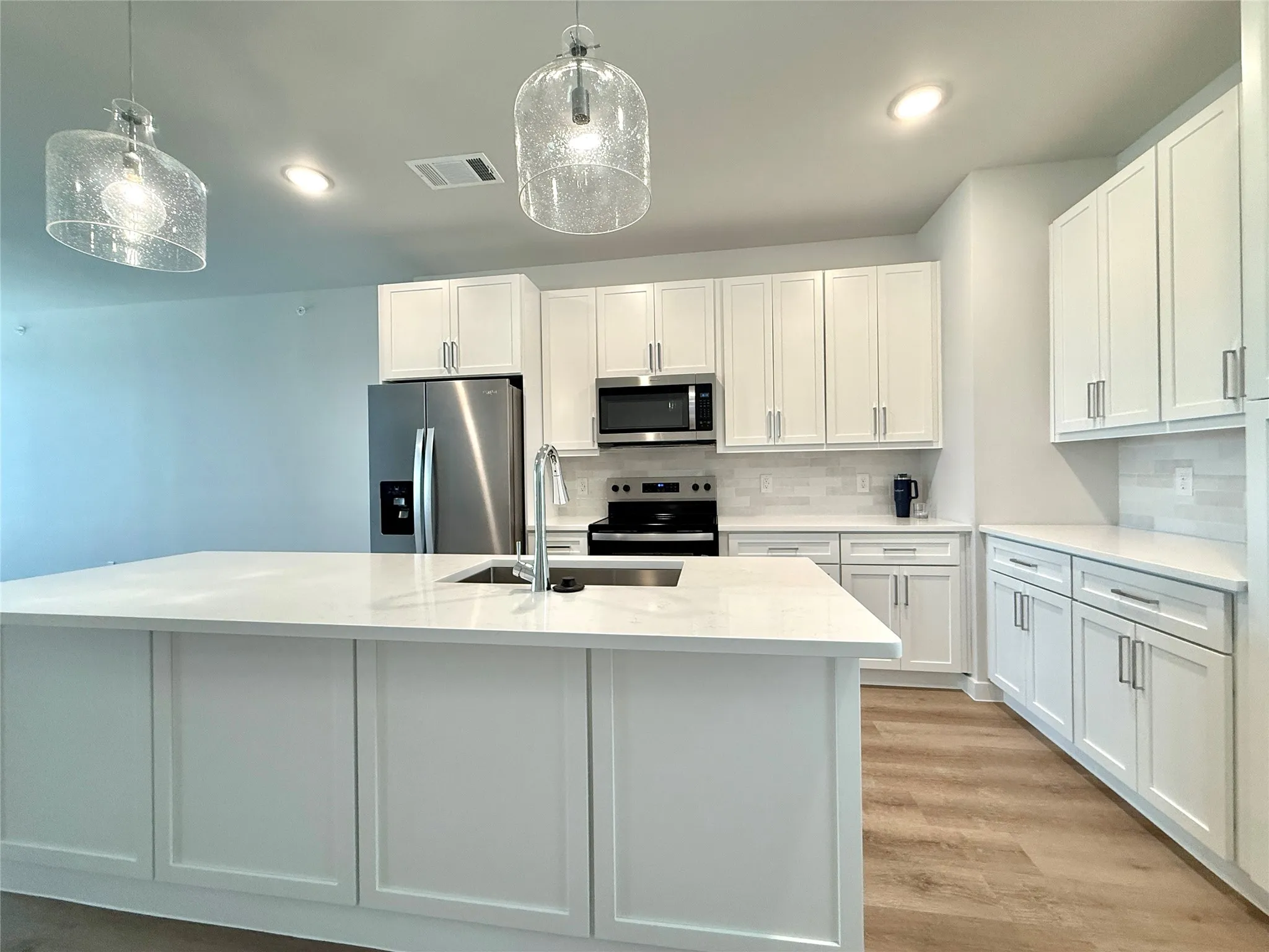 Townhouse For Rent in Tarrant County , 2219 Reserve Way Bldg 17-2219, Mansfield, Texas 76063, 1 Bedroom, 2 Bathroom, 1 Garage spaces, 1,215 Sqft, built in 2026, Price $2,199, mls#21303096, Real Estate Agent in Mansfield, Homes For Rent in Tarrant county, Homes For Rent in Mansfield, Realtor in Mansfield Texas, Real Estate Brokerage Independent Realty Texas, Luminita Cordes Realtor