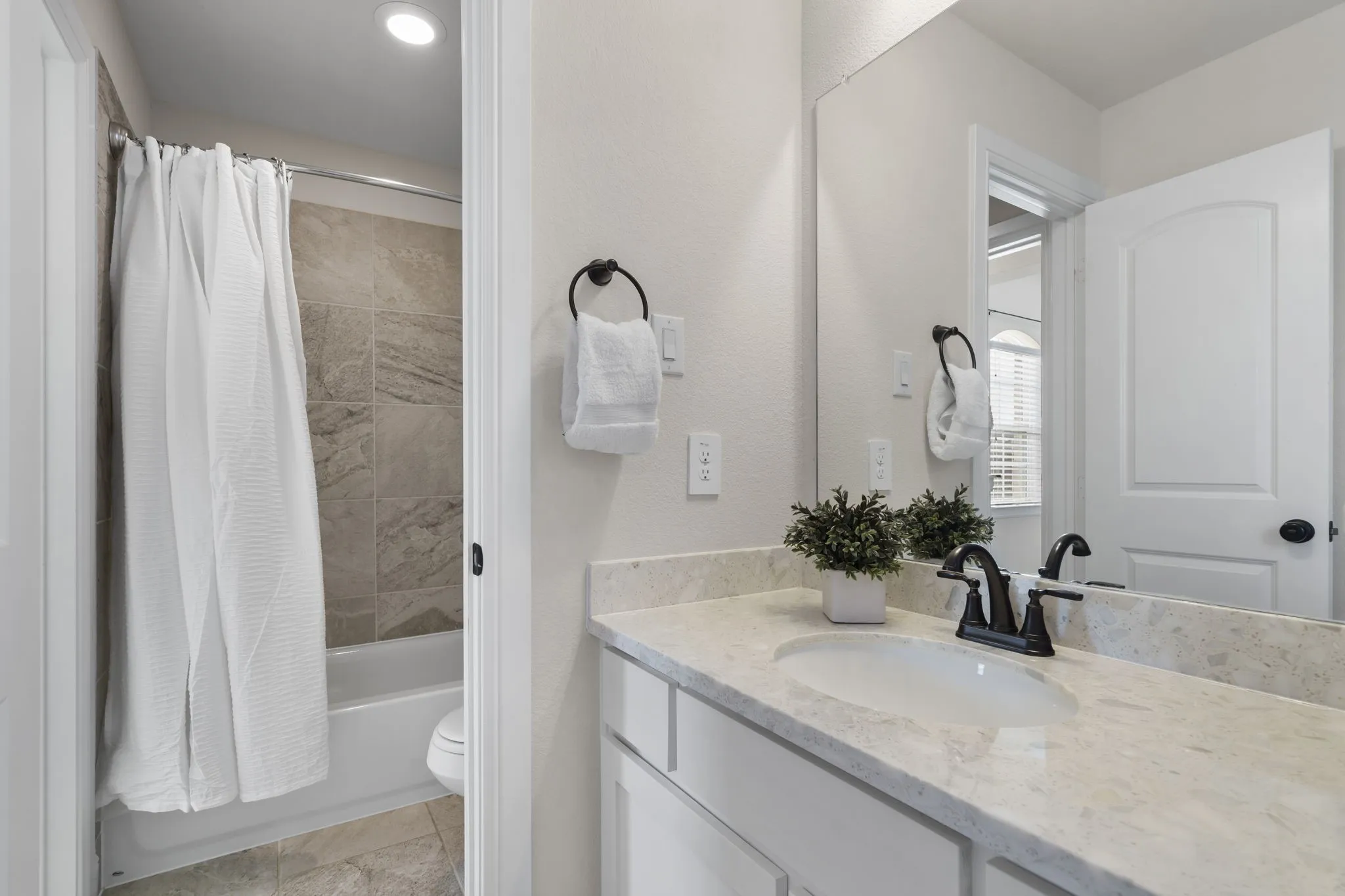 Single Family Residence For Sale in Denton County , 15664 Wild Cherry Lane, Fort Worth, Texas 76262, 5 Bedroom, 4 Bathroom, 2 Garage spaces, 3,470 Sqft, built in 2021, mls#21303046, Real Estate Agent in Fort Worth, Homes For Sale in Denton county, Homes For Sale in Fort Worth, Realtor in Fort Worth Texas, Real Estate Brokerage Independent Realty Texas, Luminita Cordes Realtor