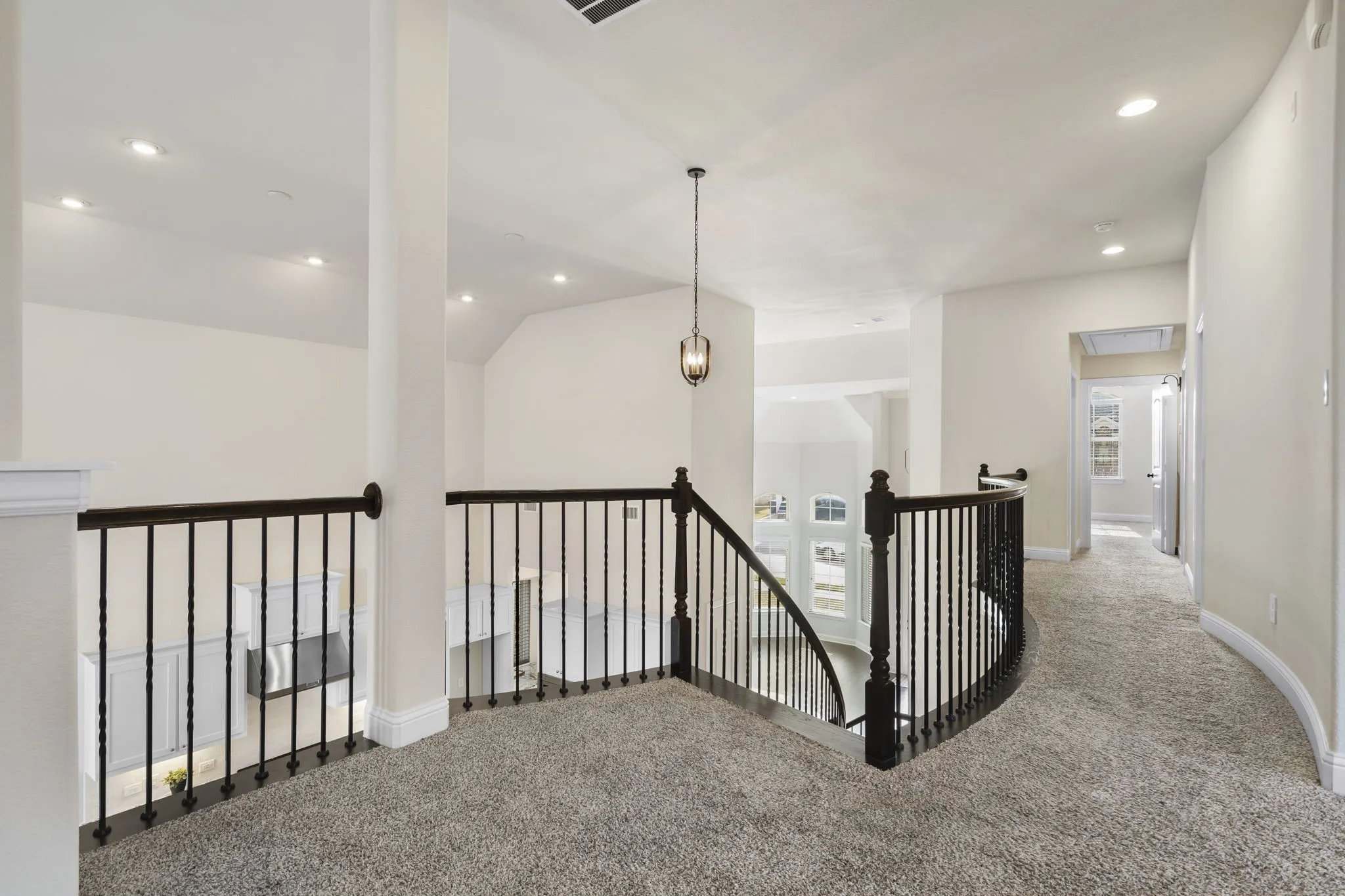 Single Family Residence For Sale in Denton County , 15664 Wild Cherry Lane, Fort Worth, Texas 76262, 5 Bedroom, 4 Bathroom, 2 Garage spaces, 3,470 Sqft, built in 2021, mls#21303046, Real Estate Agent in Fort Worth, Homes For Sale in Denton county, Homes For Sale in Fort Worth, Realtor in Fort Worth Texas, Real Estate Brokerage Independent Realty Texas, Luminita Cordes Realtor