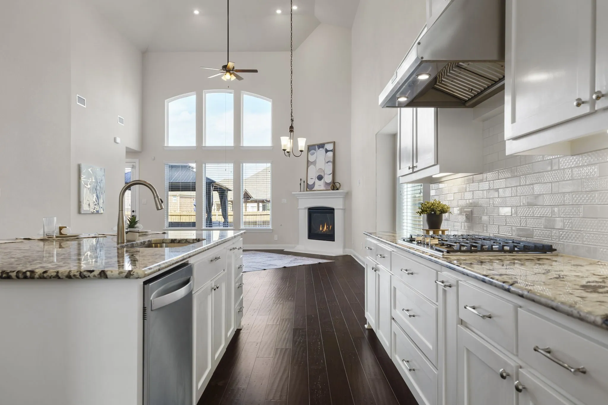 Single Family Residence For Sale in Denton County , 15664 Wild Cherry Lane, Fort Worth, Texas 76262, 5 Bedroom, 4 Bathroom, 2 Garage spaces, 3,470 Sqft, built in 2021, mls#21303046, Real Estate Agent in Fort Worth, Homes For Sale in Denton county, Homes For Sale in Fort Worth, Realtor in Fort Worth Texas, Real Estate Brokerage Independent Realty Texas, Luminita Cordes Realtor