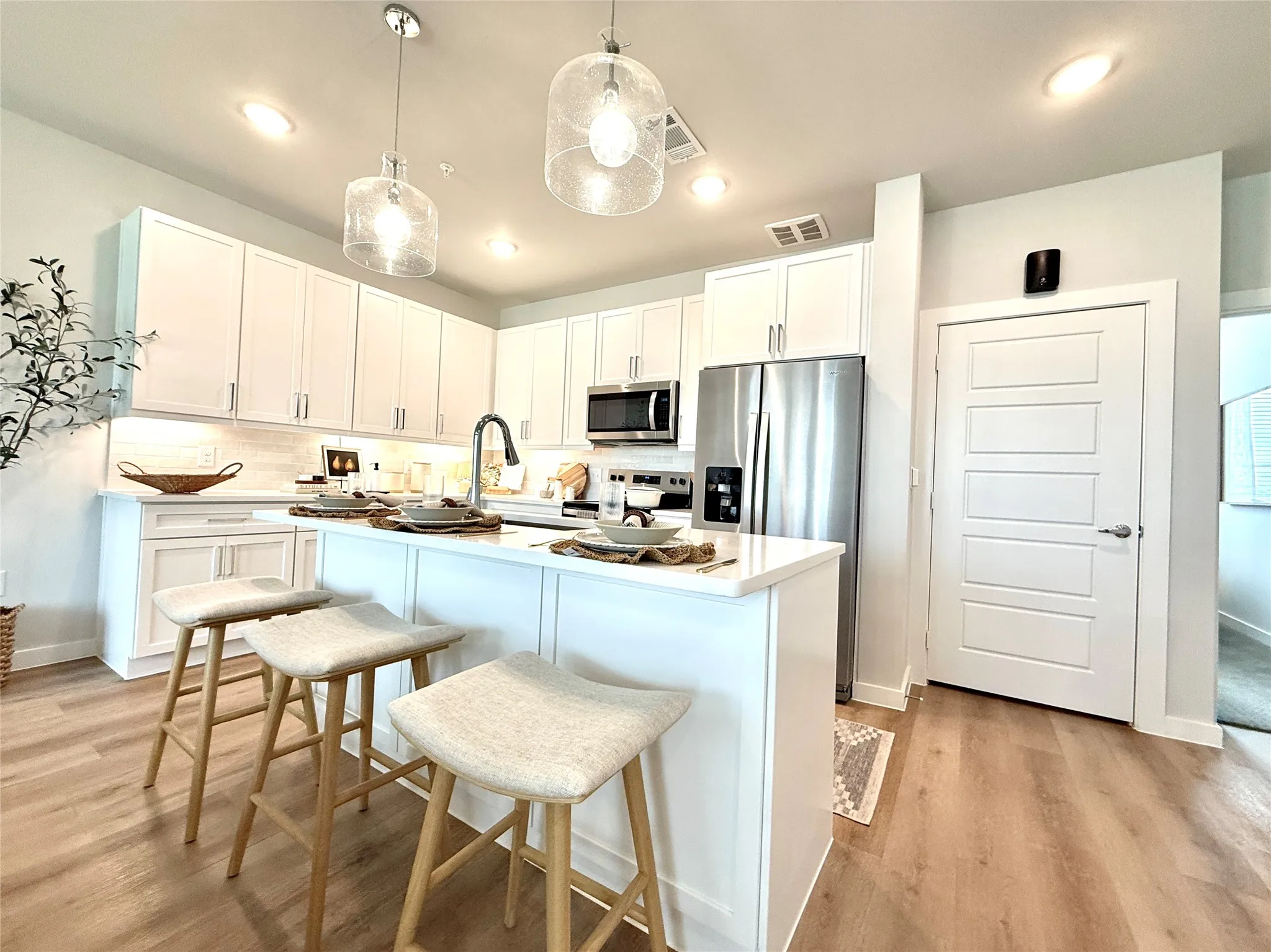 Townhouse For Rent in Tarrant County , 2217 Reserve Way Bldg 17-2217, Mansfield, Texas 76063, 2 Bedroom, 2 Bathroom, 2 Garage spaces, 1,255 Sqft, built in 2026, mls#21303106, Real Estate Agent in Mansfield, Homes For Rent in Tarrant county, Homes For Rent in Mansfield, Realtor in Mansfield Texas, Real Estate Brokerage Independent Realty Texas, Luminita Cordes Realtor