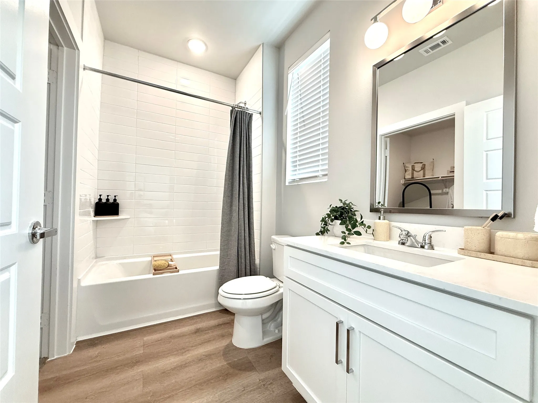 Townhouse For Rent in Tarrant County , 2217 Reserve Way Bldg 17-2217, Mansfield, Texas 76063, 2 Bedroom, 2 Bathroom, 2 Garage spaces, 1,255 Sqft, built in 2026, mls#21303106, Real Estate Agent in Mansfield, Homes For Rent in Tarrant county, Homes For Rent in Mansfield, Realtor in Mansfield Texas, Real Estate Brokerage Independent Realty Texas, Luminita Cordes Realtor