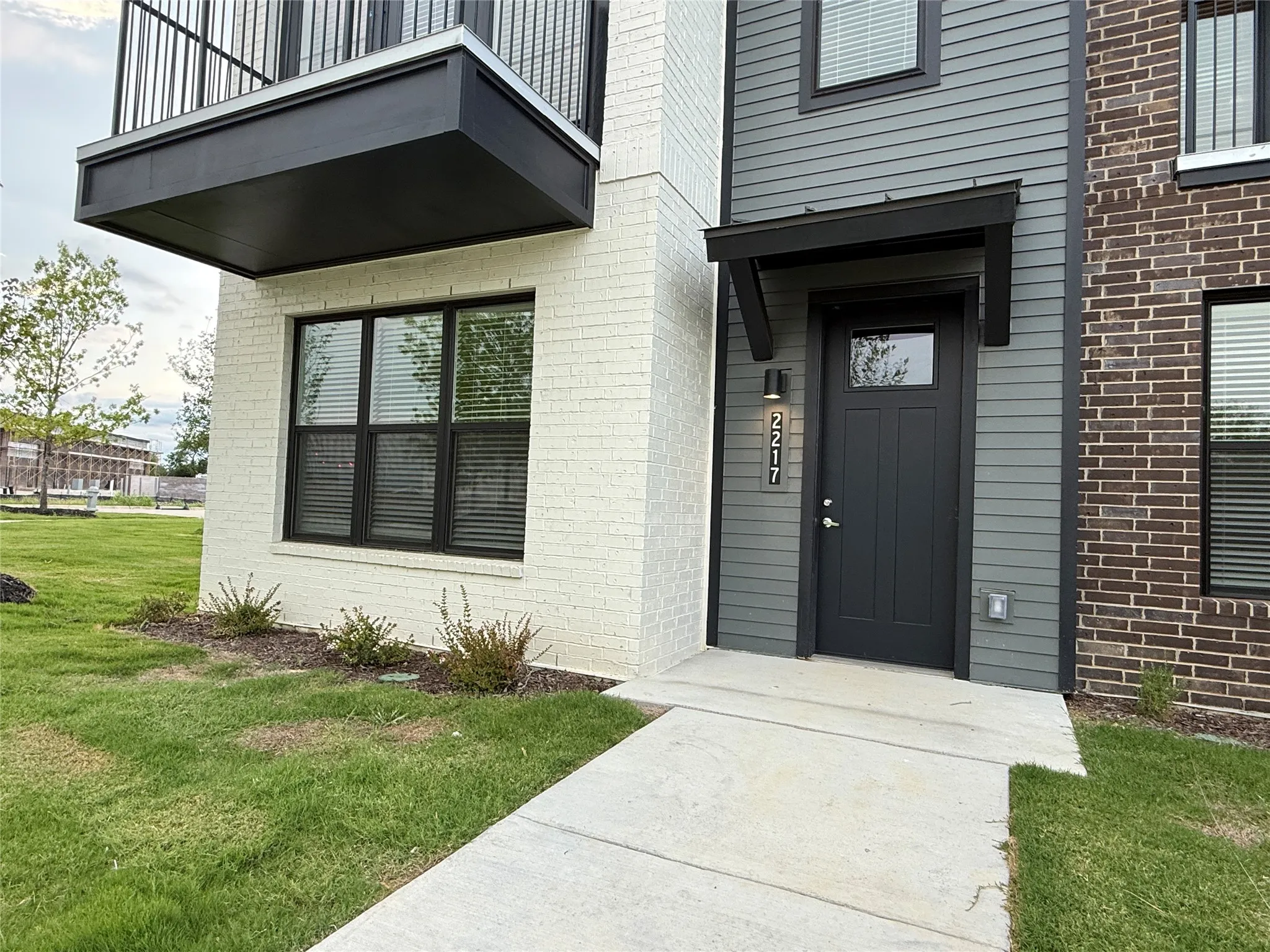 Townhouse For Rent in Tarrant County , 2217 Reserve Way Bldg 17-2217, Mansfield, Texas 76063, 2 Bedroom, 2 Bathroom, 2 Garage spaces, 1,255 Sqft, built in 2026, mls#21303106, Real Estate Agent in Mansfield, Homes For Rent in Tarrant county, Homes For Rent in Mansfield, Realtor in Mansfield Texas, Real Estate Brokerage Independent Realty Texas, Luminita Cordes Realtor