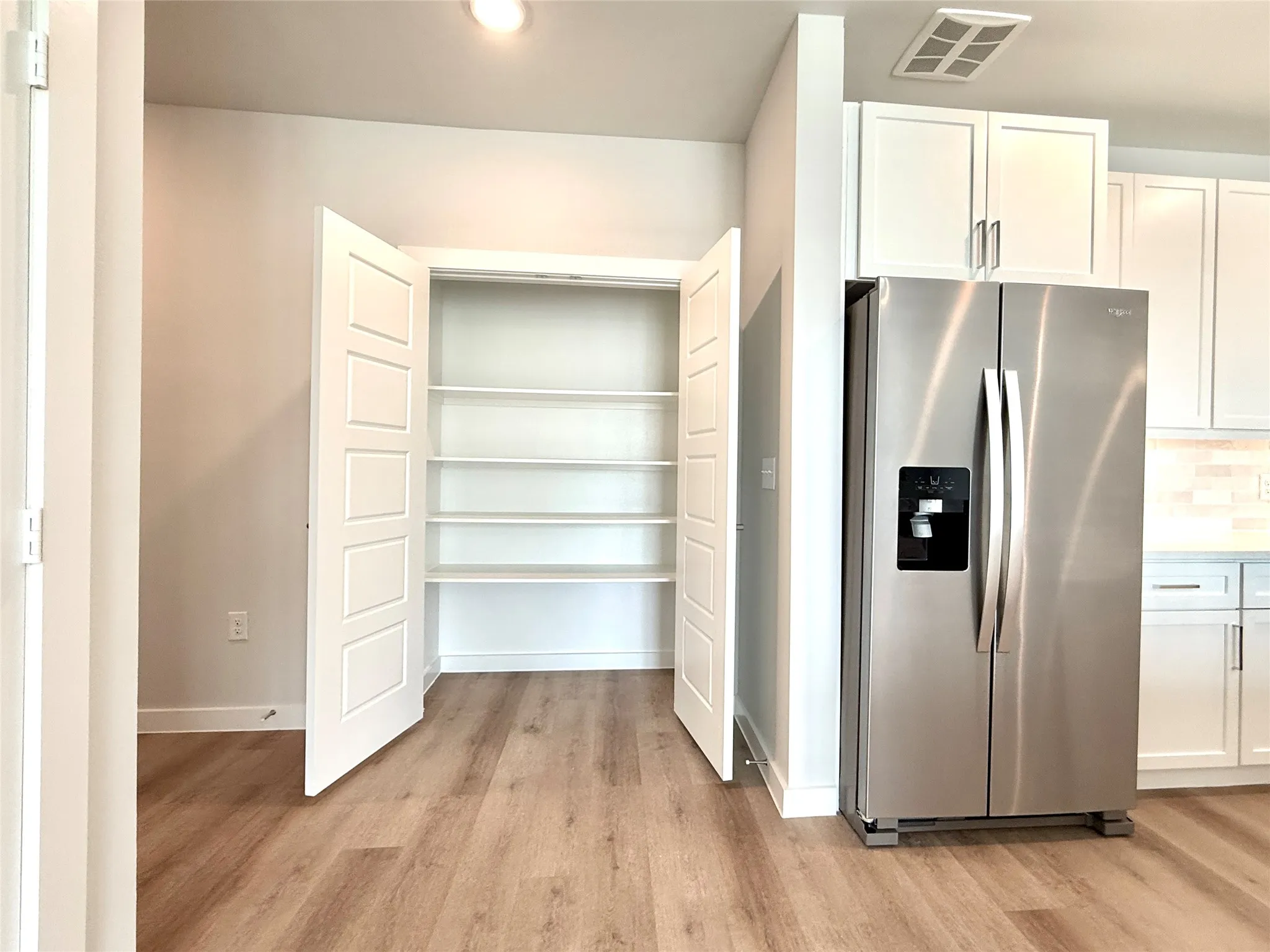 Townhouse For Rent in Tarrant County , 2239 Moonflower Court Bldg 21-2239, Mansfield, Texas 76063, 2 Bedroom, 2 Bathroom, 2 Garage spaces, 1,447 Sqft, built in 2026, Price $2,699, mls#21303109, Real Estate Agent in Mansfield, Homes For Rent in Tarrant county, Homes For Rent in Mansfield, Realtor in Mansfield Texas, Real Estate Brokerage Independent Realty Texas, Luminita Cordes Realtor