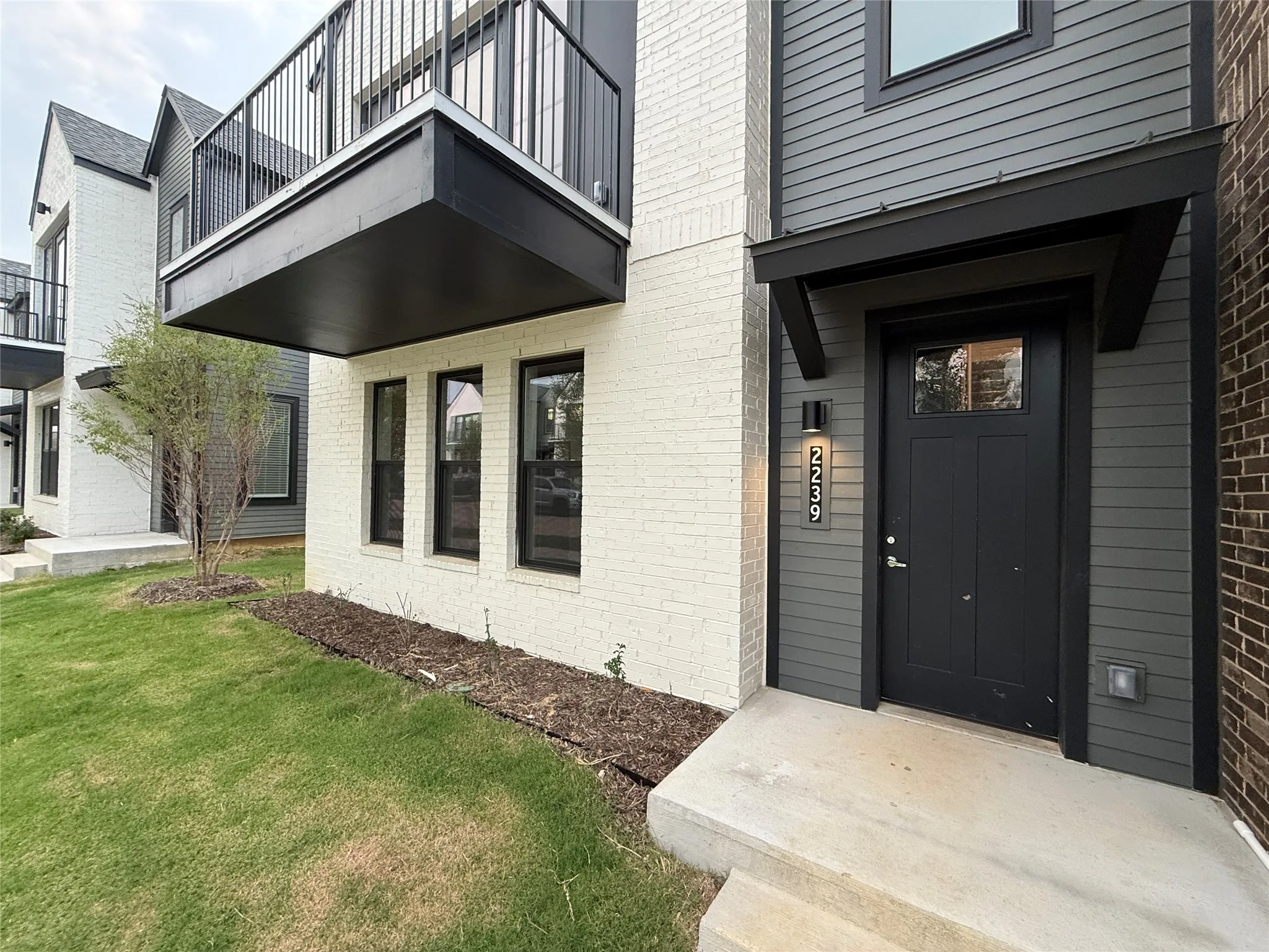 Townhouse For Rent in Tarrant County , 2239 Moonflower Court Bldg 21-2239, Mansfield, Texas 76063, 2 Bedroom, 2 Bathroom, 2 Garage spaces, 1,447 Sqft, built in 2026, Price $2,699, mls#21303109, Real Estate Agent in Mansfield, Homes For Rent in Tarrant county, Homes For Rent in Mansfield, Realtor in Mansfield Texas, Real Estate Brokerage Independent Realty Texas, Luminita Cordes Realtor