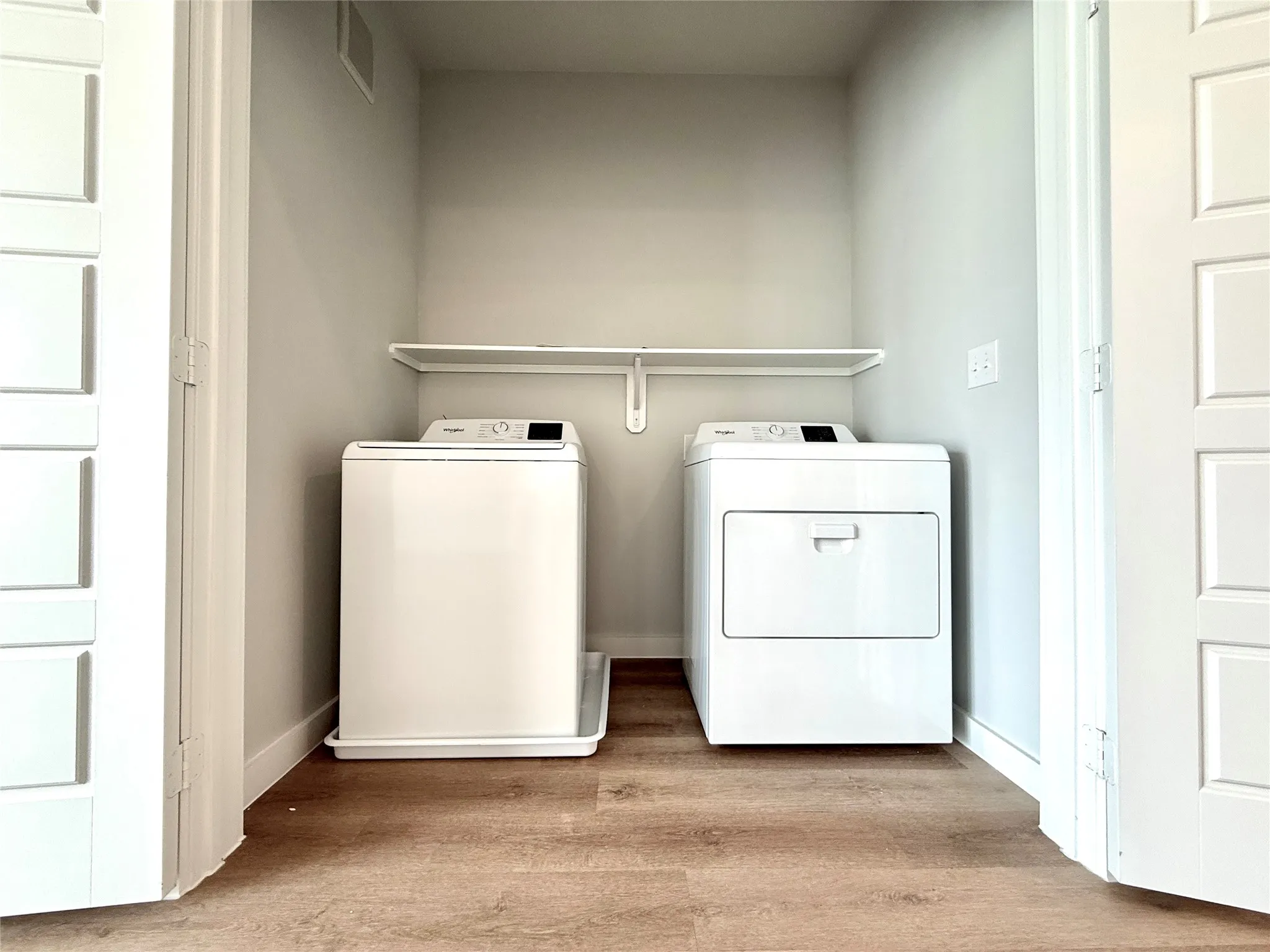 Townhouse For Rent in Tarrant County , 2239 Moonflower Court Bldg 21-2239, Mansfield, Texas 76063, 2 Bedroom, 2 Bathroom, 2 Garage spaces, 1,447 Sqft, built in 2026, Price $2,699, mls#21303109, Real Estate Agent in Mansfield, Homes For Rent in Tarrant county, Homes For Rent in Mansfield, Realtor in Mansfield Texas, Real Estate Brokerage Independent Realty Texas, Luminita Cordes Realtor