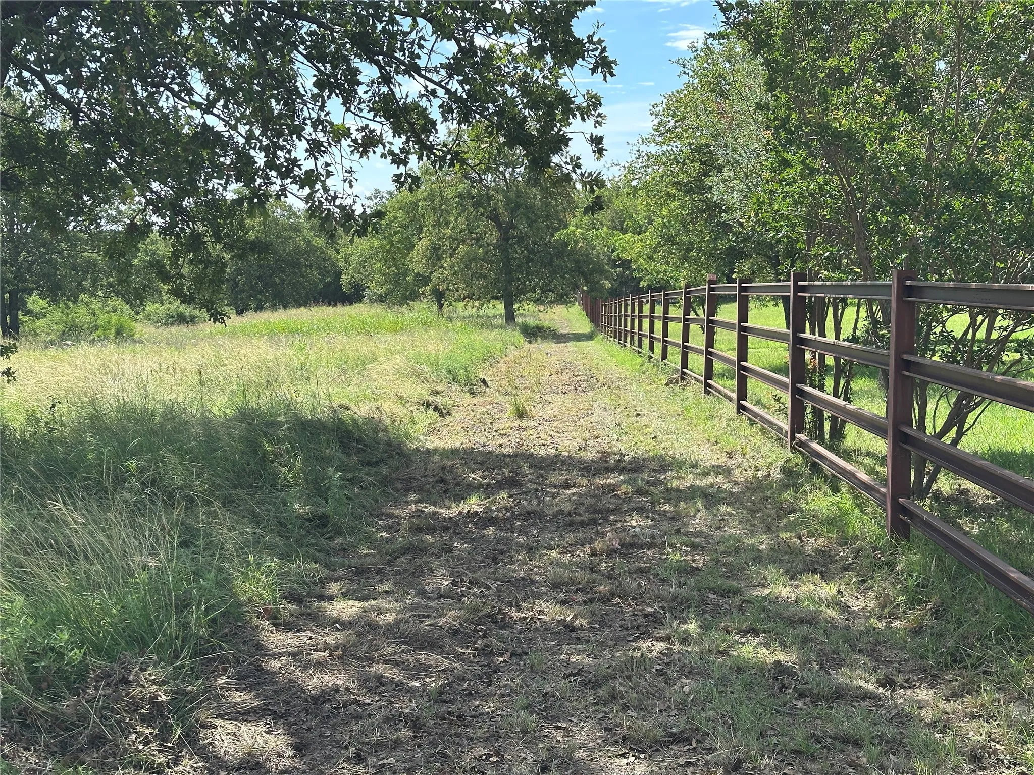 Manufactured Home For Sale in Wise County , 570 Big Salty Lane, Springtown, Texas 76082, 3 Bedroom, 2 Bathroom, Garage spaces, 1,500 Sqft, built in 0, mls#21303101, Real Estate Agent in Springtown, Homes For Sale in Wise county, Homes For Sale in Springtown, Realtor in Springtown Texas, Real Estate Brokerage Independent Realty Texas, Luminita Cordes Realtor
