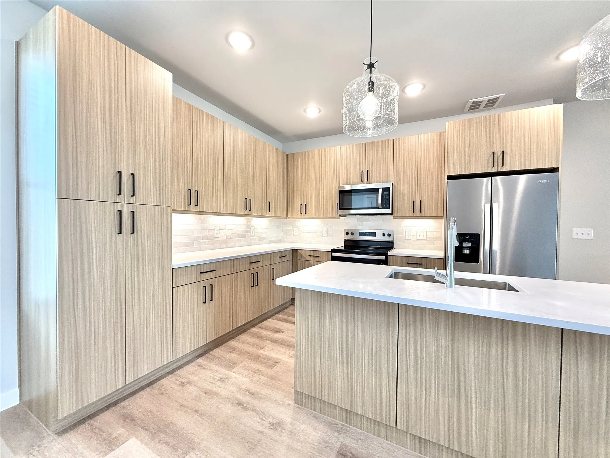 Townhouse For Rent in Tarrant County , 540 Foxglove Road Bldg 1-540, Mansfield, Texas 76063, 2 Bedroom, 3 Bathroom, 2 Garage spaces, 1,518 Sqft, built in 2026, Price $3,150, mls#21303114, Real Estate Agent in Mansfield, Homes For Rent in Tarrant county, Homes For Rent in Mansfield, Realtor in Mansfield Texas, Real Estate Brokerage Independent Realty Texas, Luminita Cordes Realtor