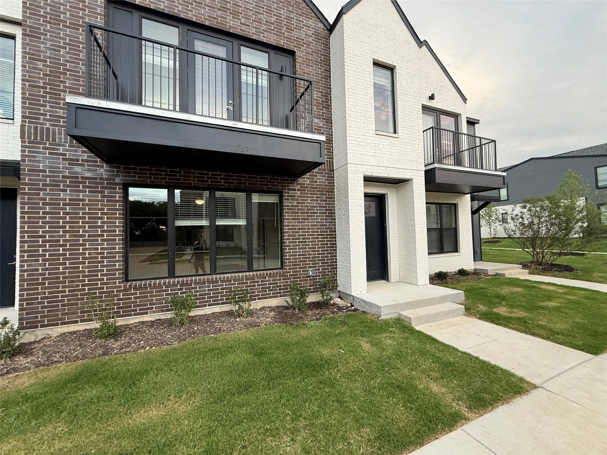 Townhouse For Rent in Tarrant County , 2306 Moonflower Road Bldg 22-2306, Mansfield, Texas 76063, 3 Bedroom, 3 Bathroom, 2 Garage spaces, 1,775 Sqft, built in 2026, mls#21303115, Real Estate Agent in Mansfield, Homes For Rent in Tarrant county, Homes For Rent in Mansfield, Realtor in Mansfield Texas, Real Estate Brokerage Independent Realty Texas, Luminita Cordes Realtor