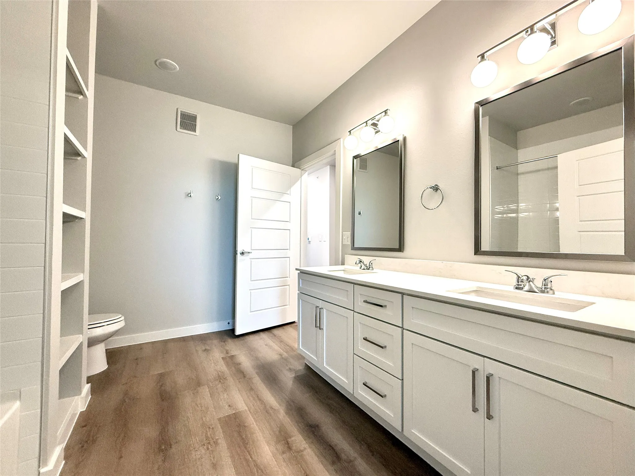 Townhouse For Rent in Tarrant County , 2306 Moonflower Road Bldg 22-2306, Mansfield, Texas 76063, 3 Bedroom, 3 Bathroom, 2 Garage spaces, 1,775 Sqft, built in 2026, mls#21303115, Real Estate Agent in Mansfield, Homes For Rent in Tarrant county, Homes For Rent in Mansfield, Realtor in Mansfield Texas, Real Estate Brokerage Independent Realty Texas, Luminita Cordes Realtor