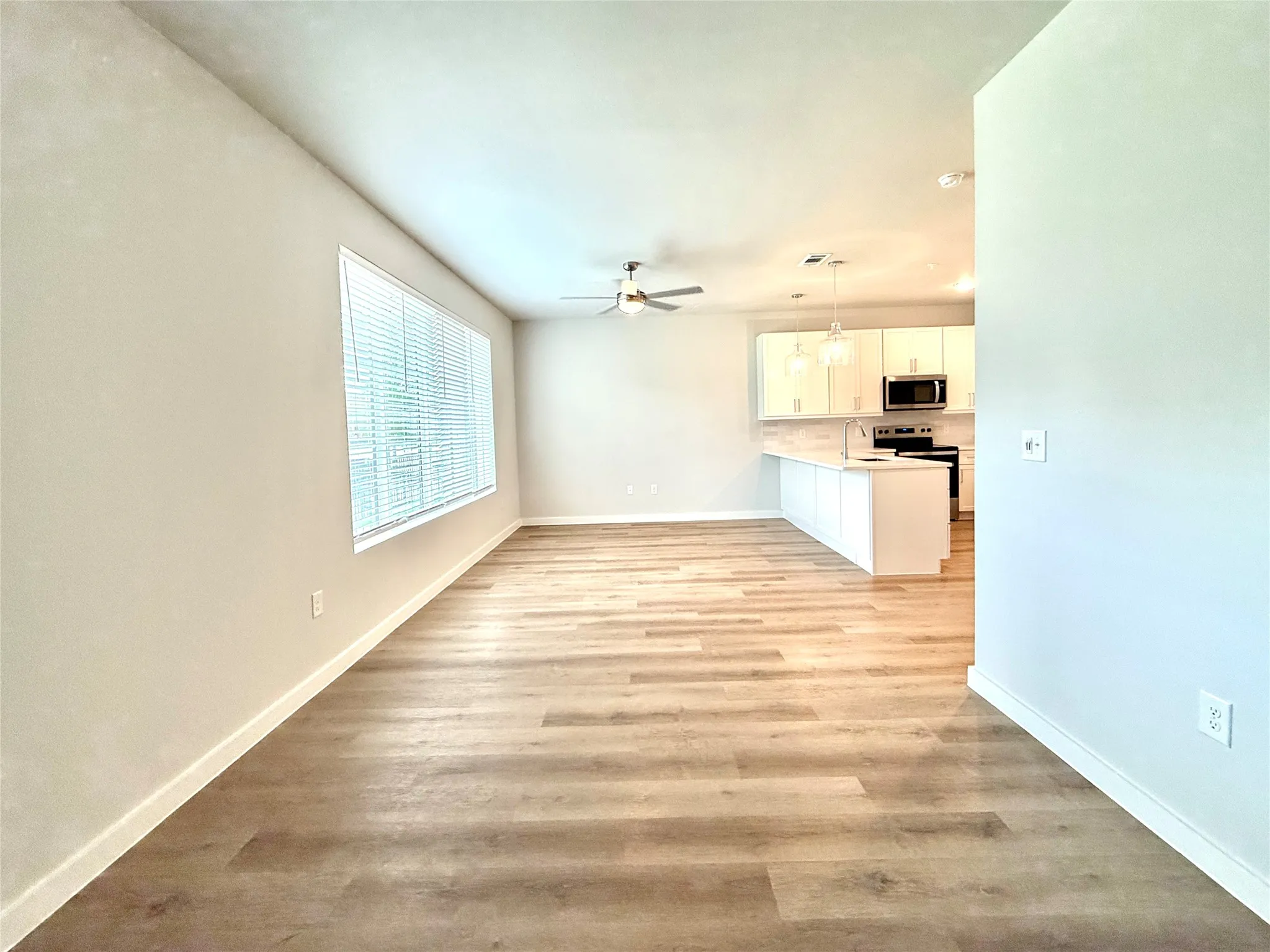 Townhouse For Rent in Tarrant County , 2306 Moonflower Road Bldg 22-2306, Mansfield, Texas 76063, 3 Bedroom, 3 Bathroom, 2 Garage spaces, 1,775 Sqft, built in 2026, mls#21303115, Real Estate Agent in Mansfield, Homes For Rent in Tarrant county, Homes For Rent in Mansfield, Realtor in Mansfield Texas, Real Estate Brokerage Independent Realty Texas, Luminita Cordes Realtor